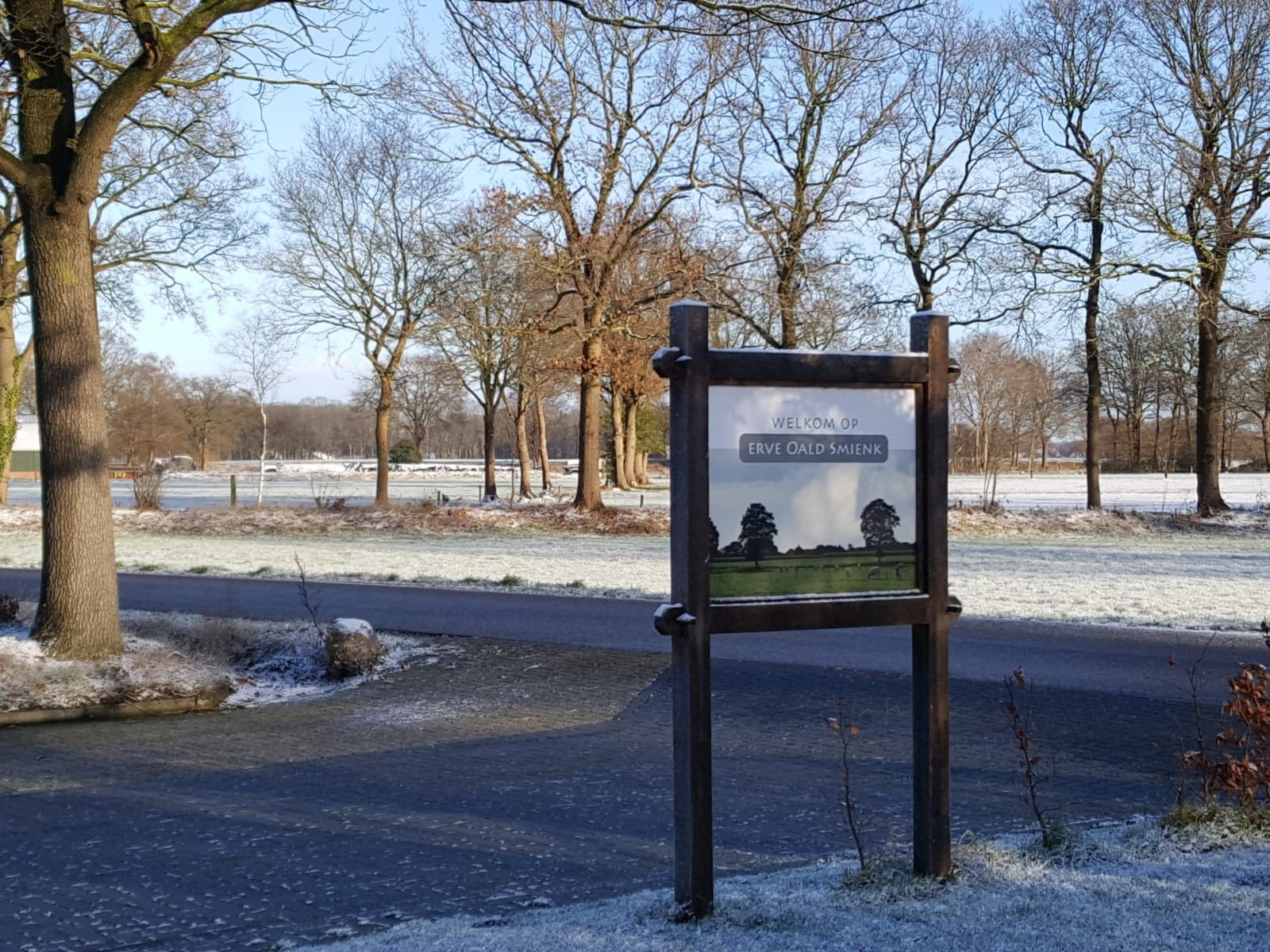 Naturhäuschen in Rossum