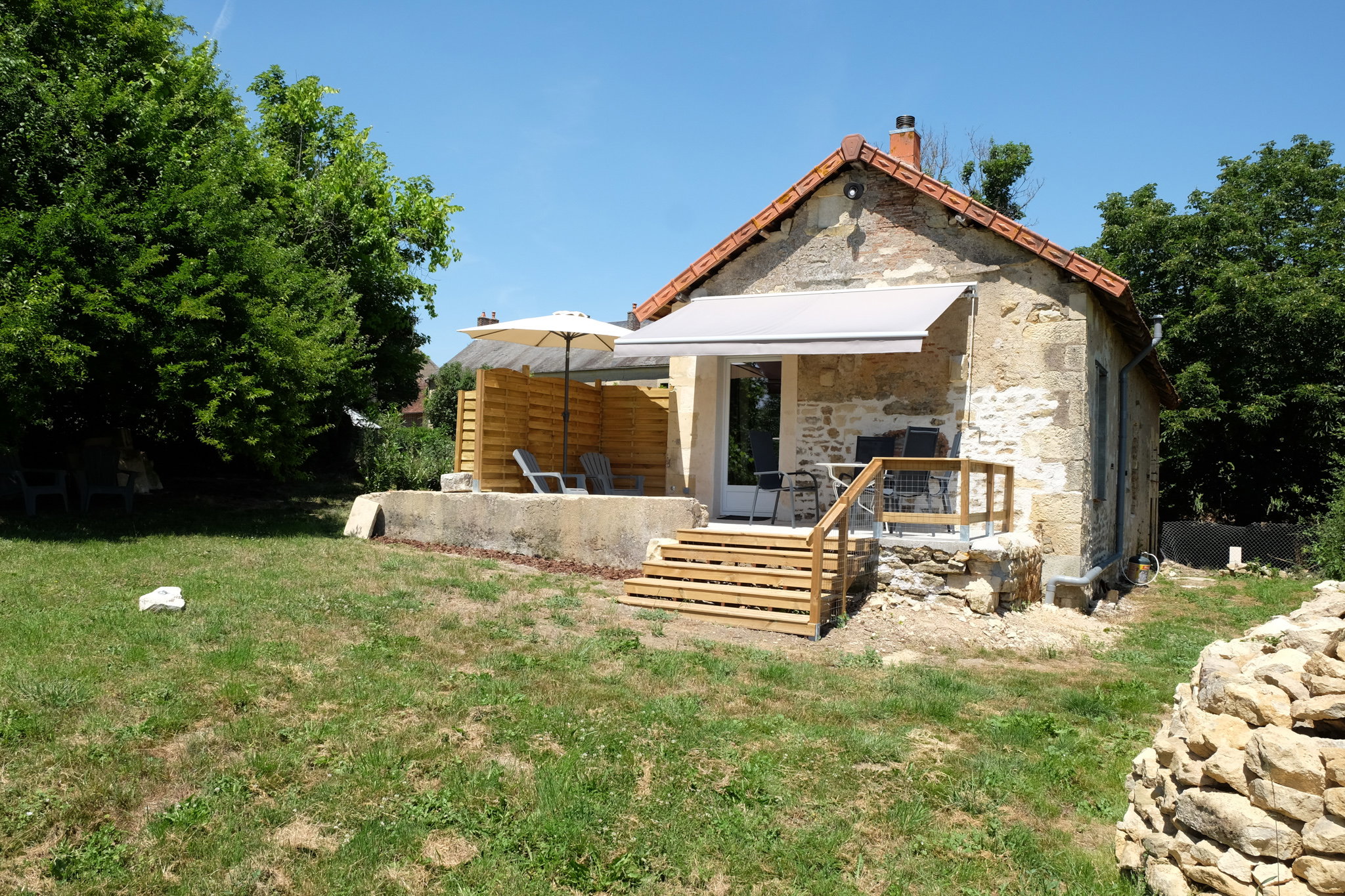 - image: 14
