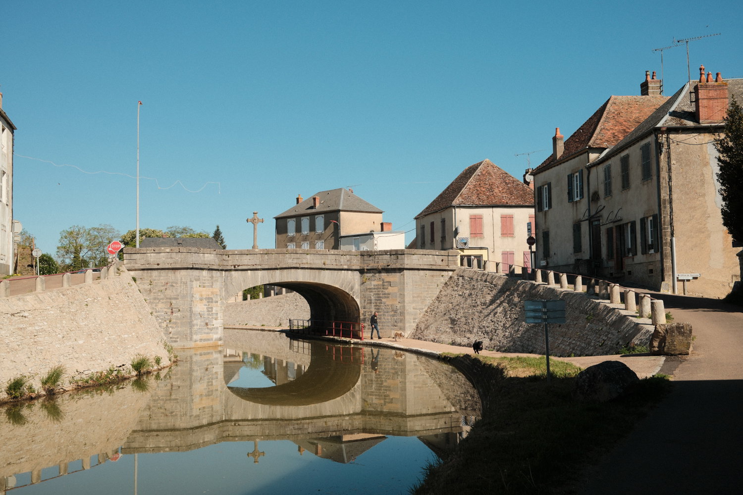 - image: 52