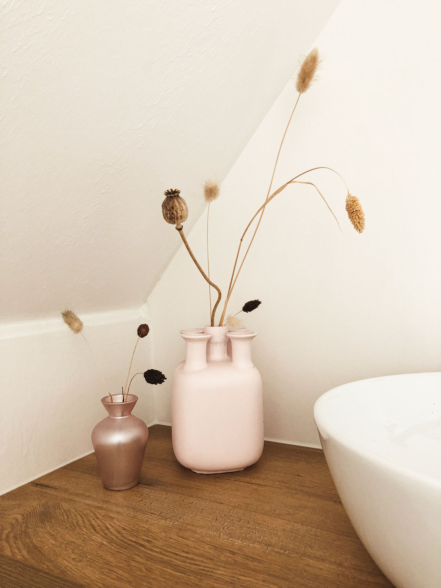 - image: 19