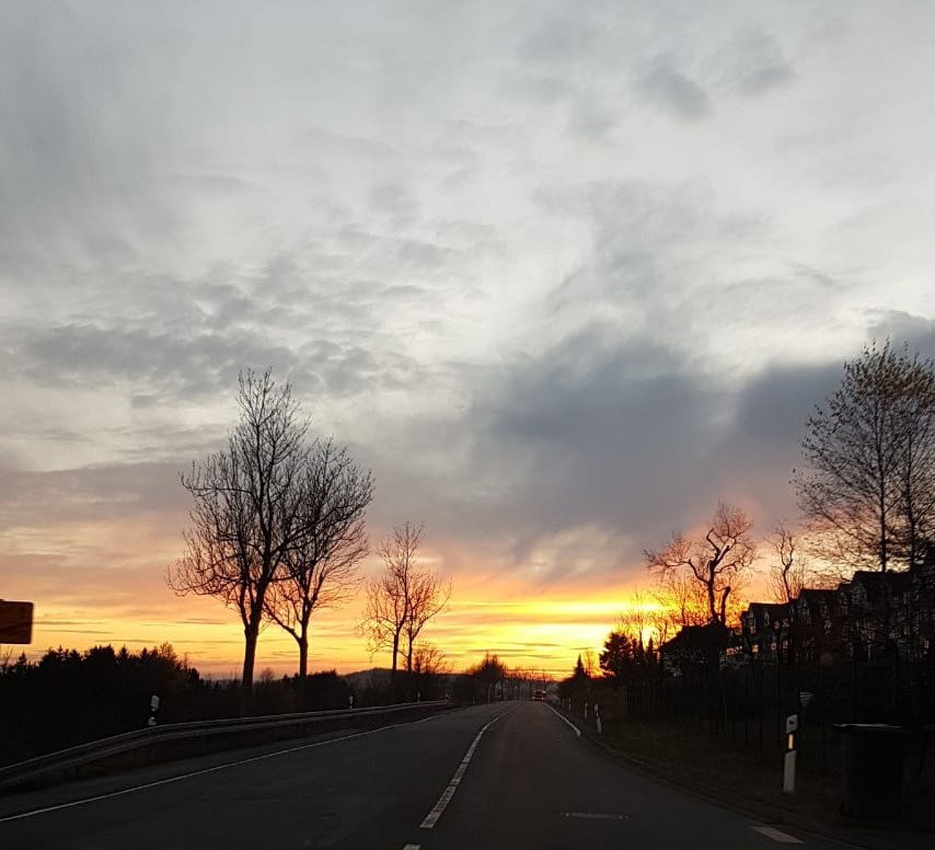 - image: 21