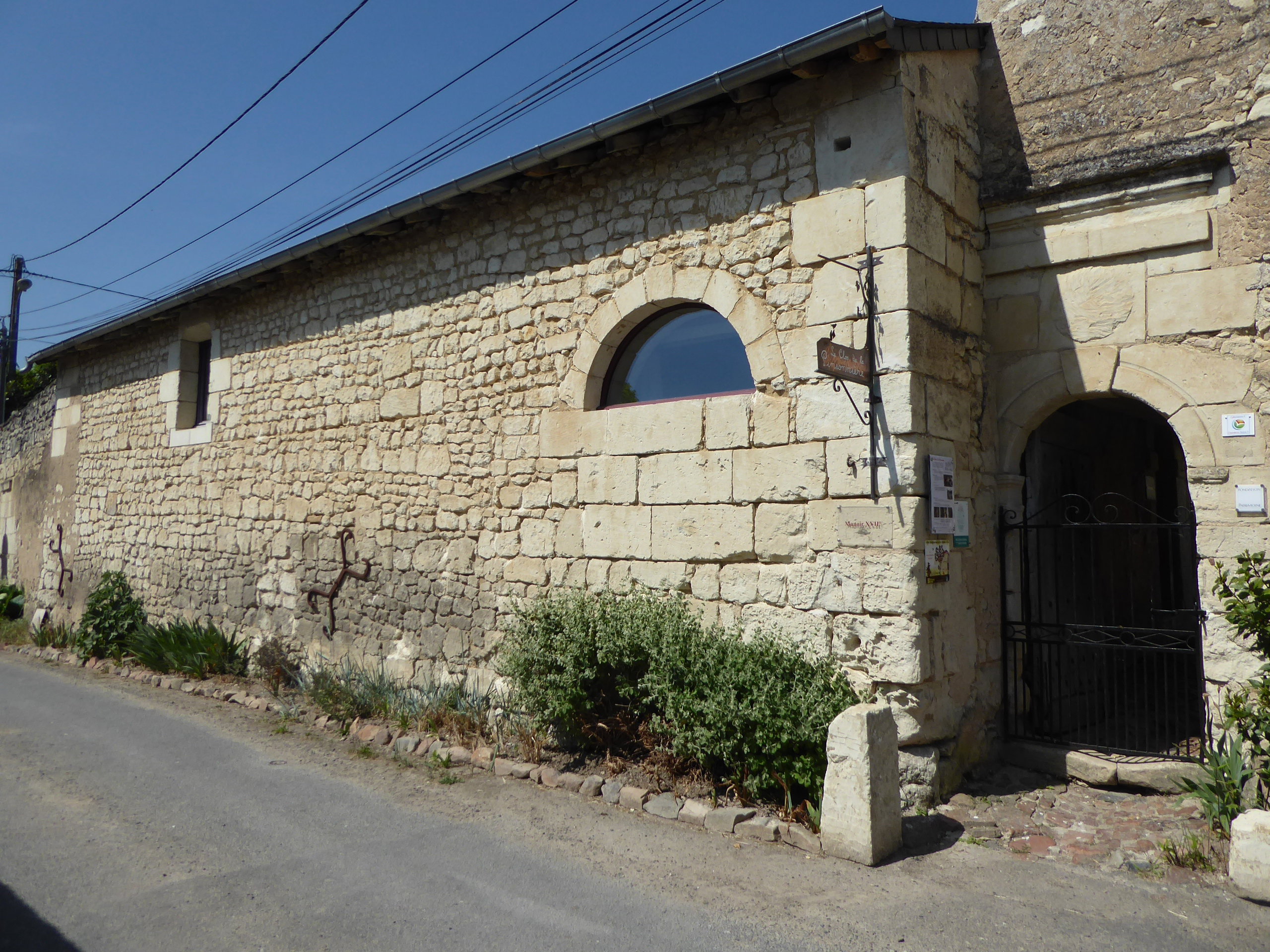 - image: 25
