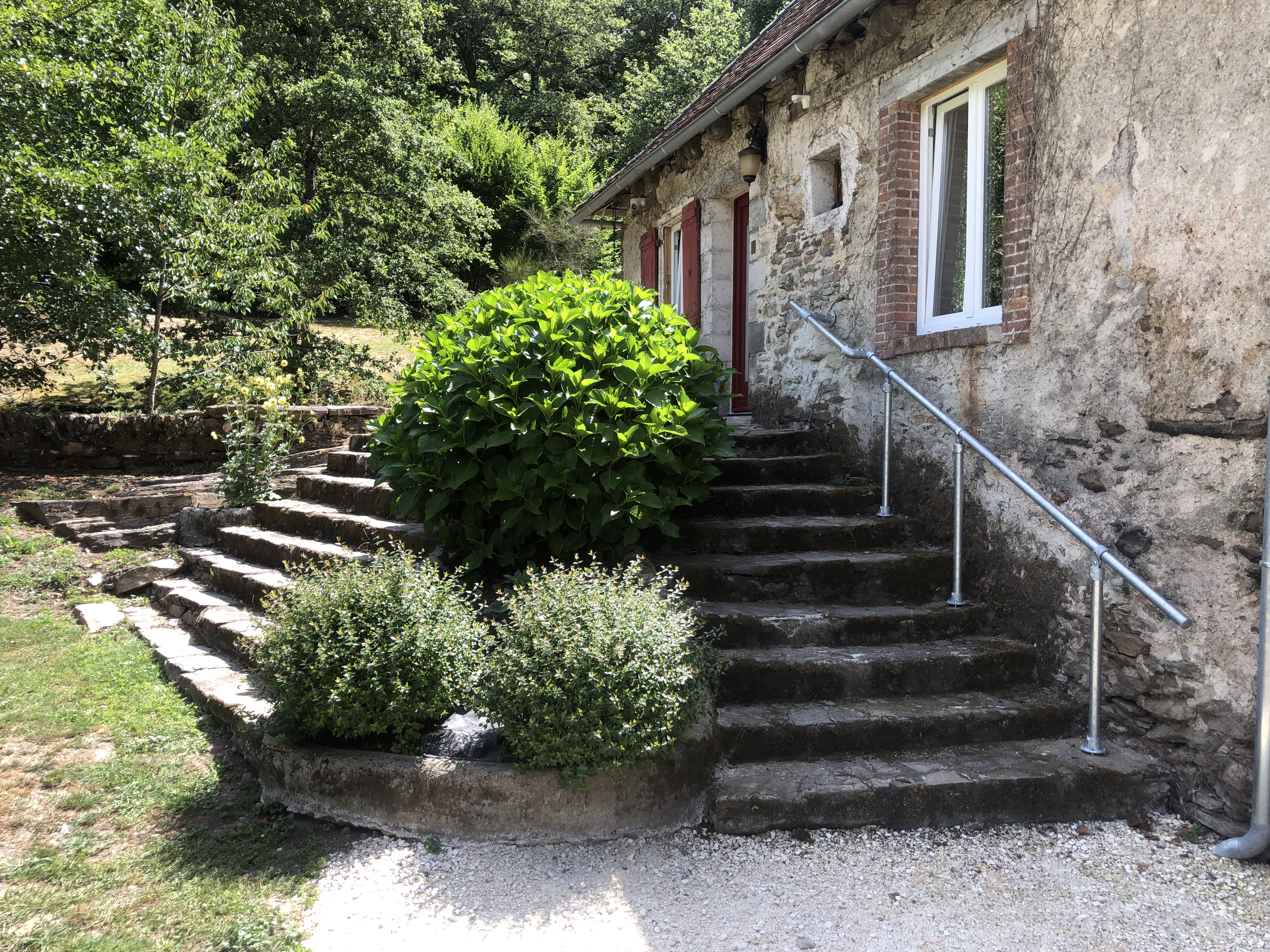 Naturhäuschen in Saint Priest les Fougères