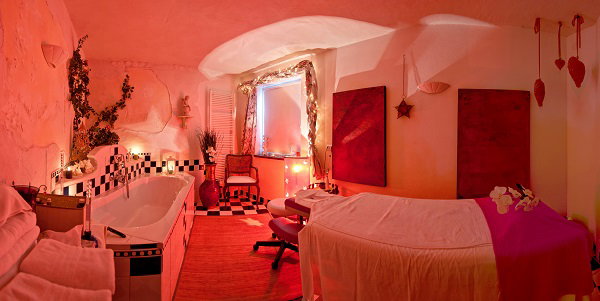 - image: 25