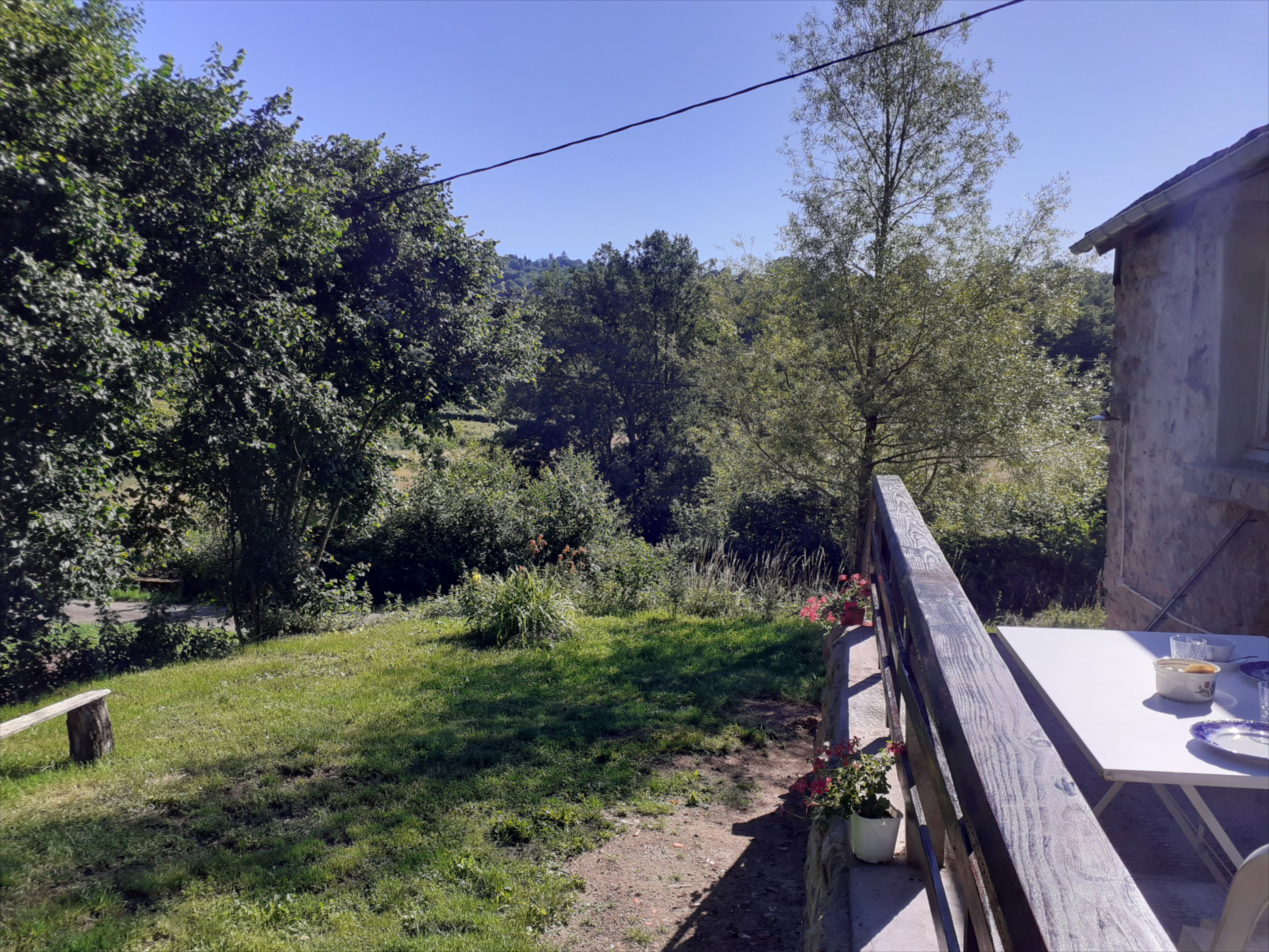 Casa nella natura a Cussy en Morvan