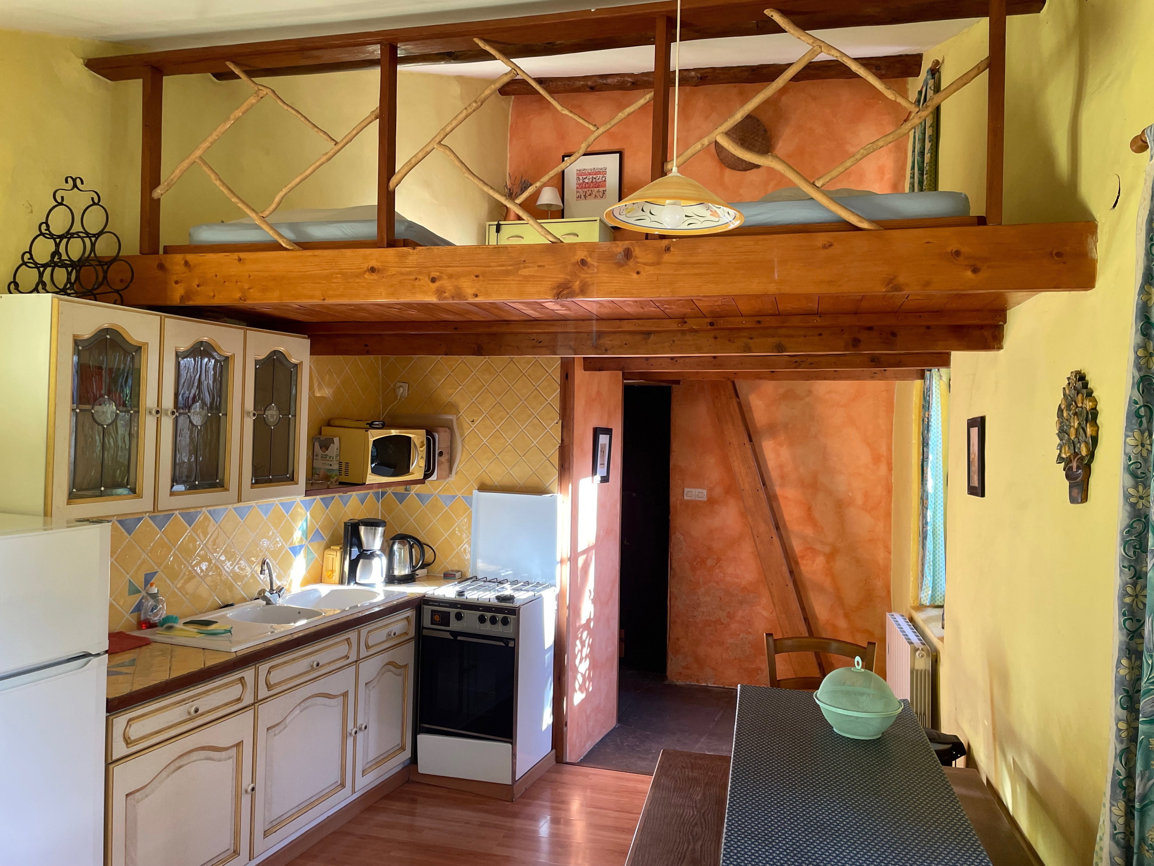 Nature house in Saint Leger du Ventoux