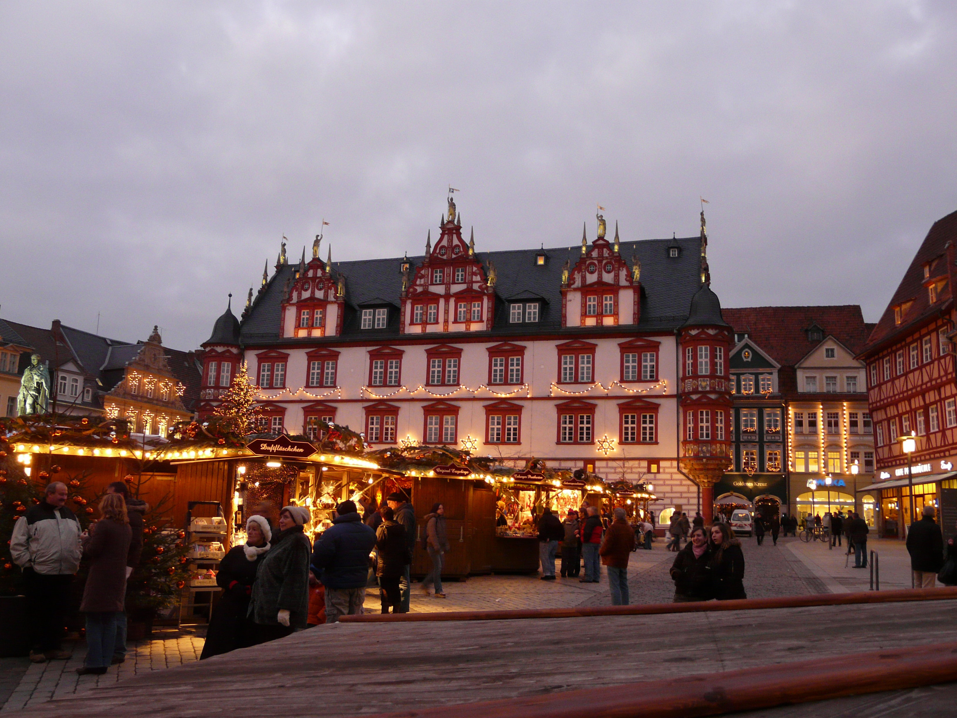 - image: 28