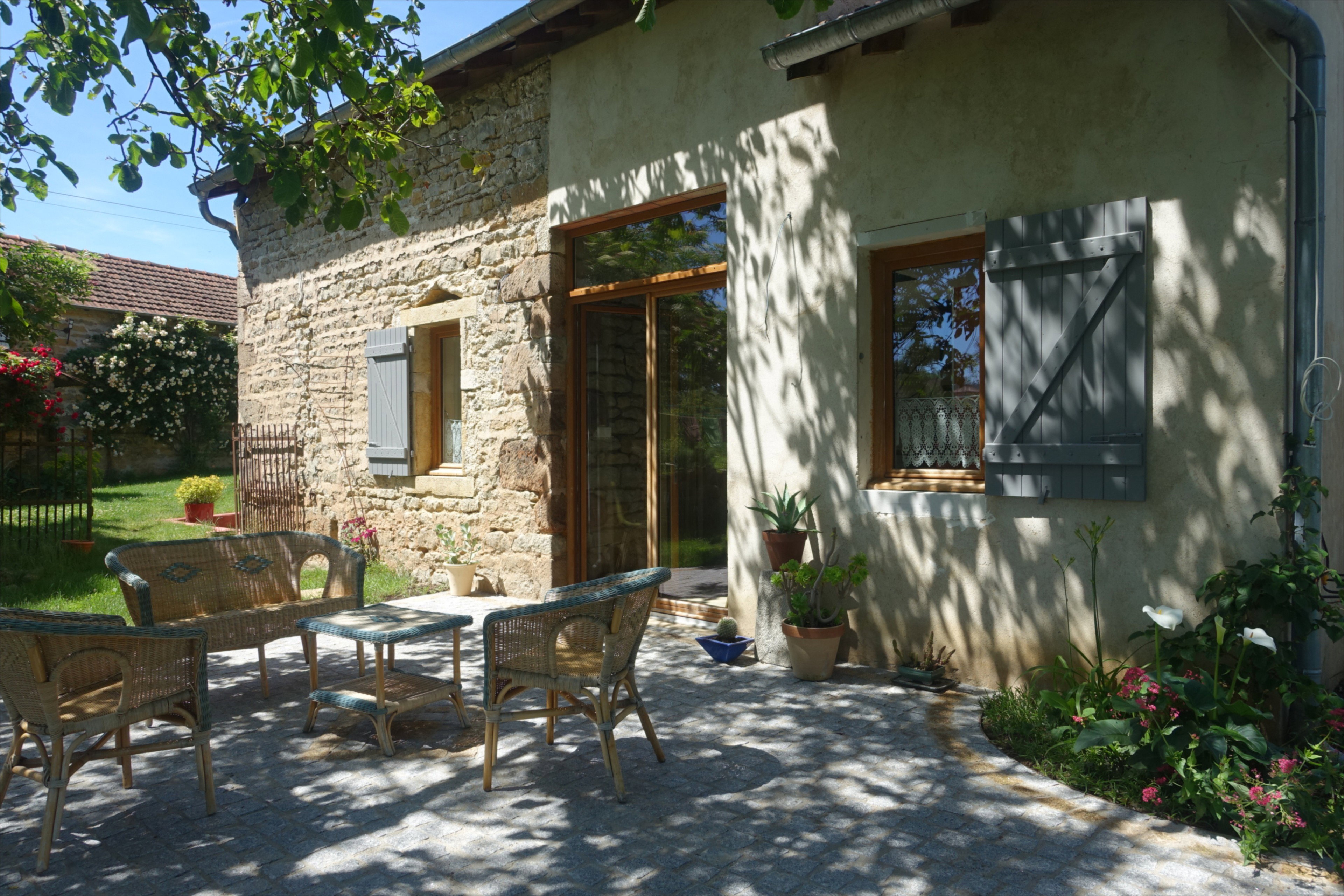 Maison nature à La Vineuse sur Frégande