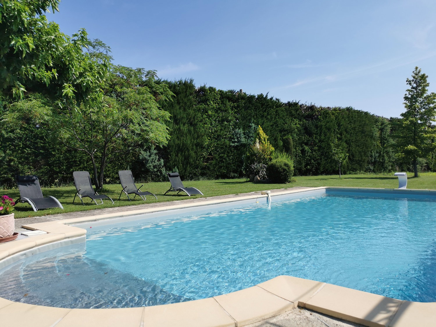 Nature house in Bédarrides