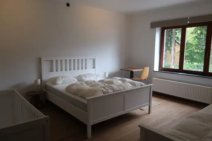 - image: 23