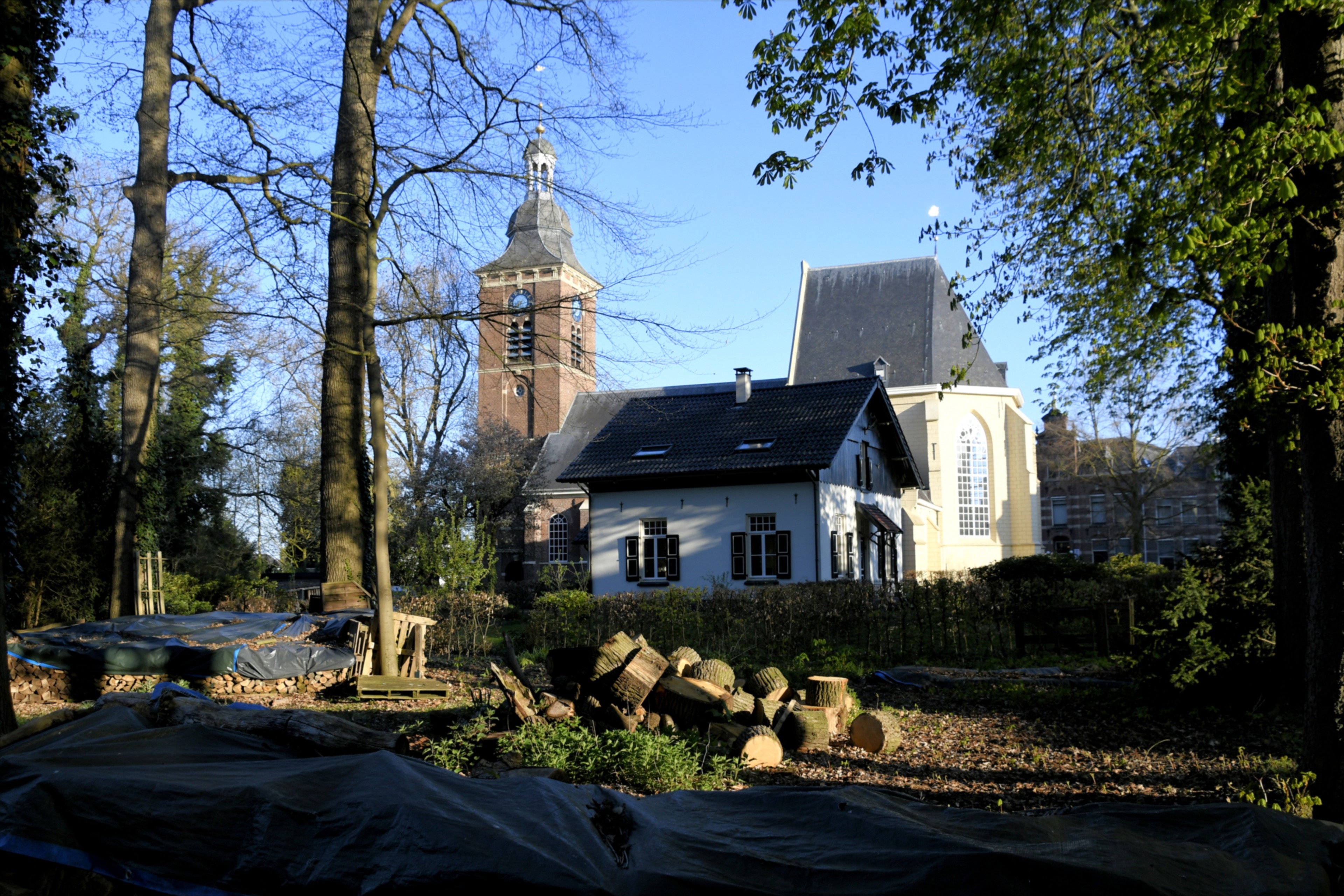 - image: 26