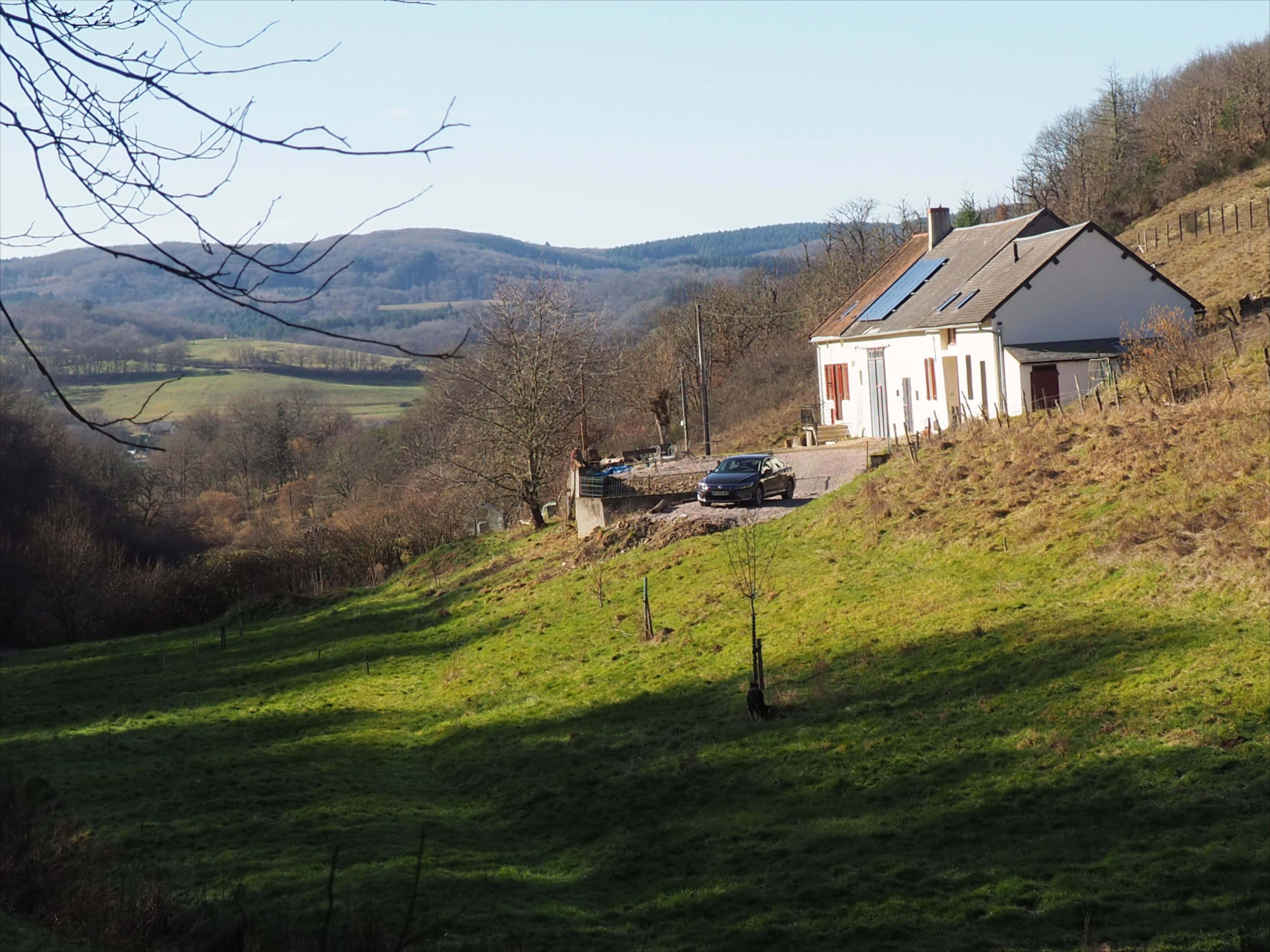 Nature house in Chissey en Morvan