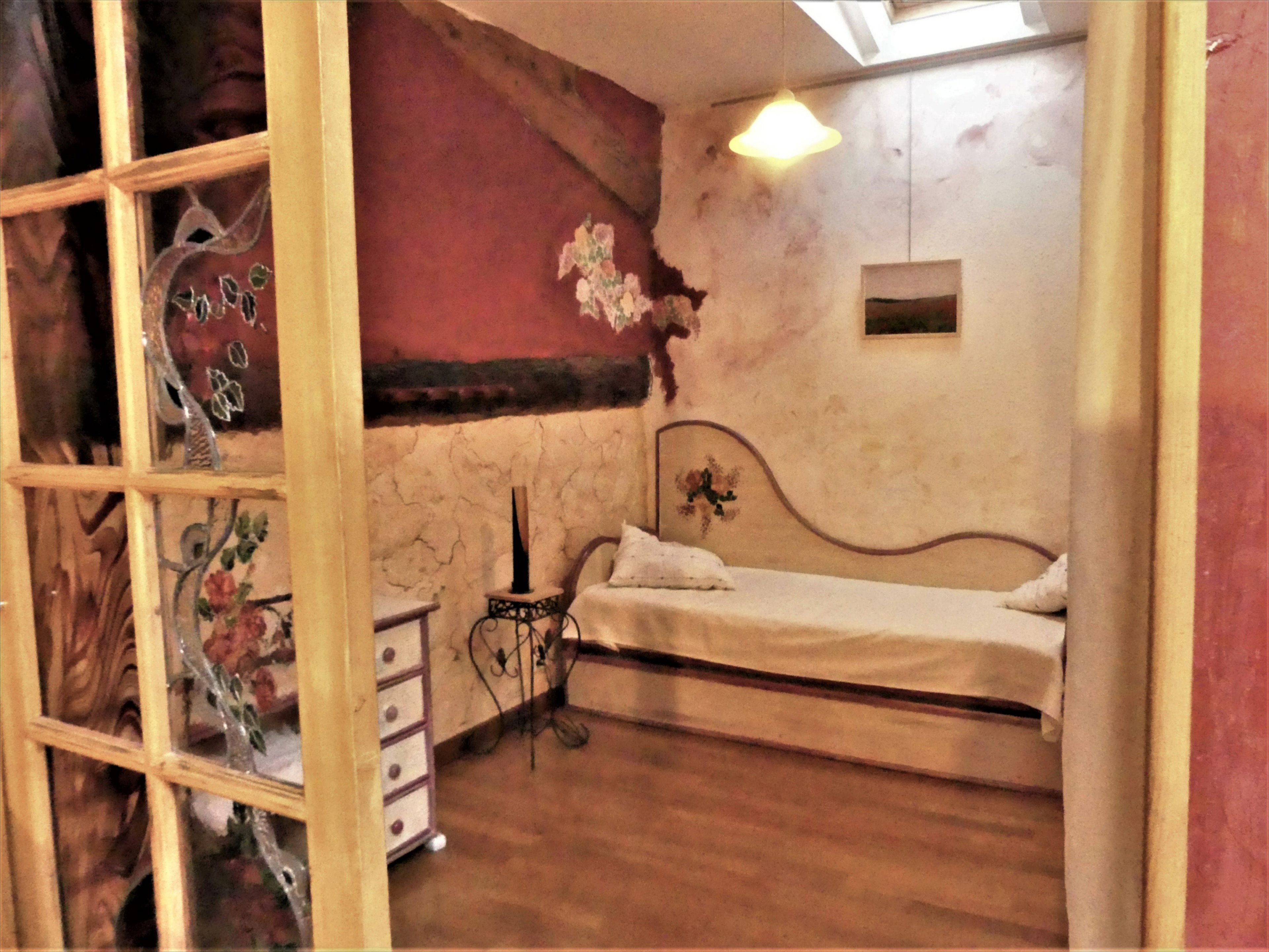 - image: 11