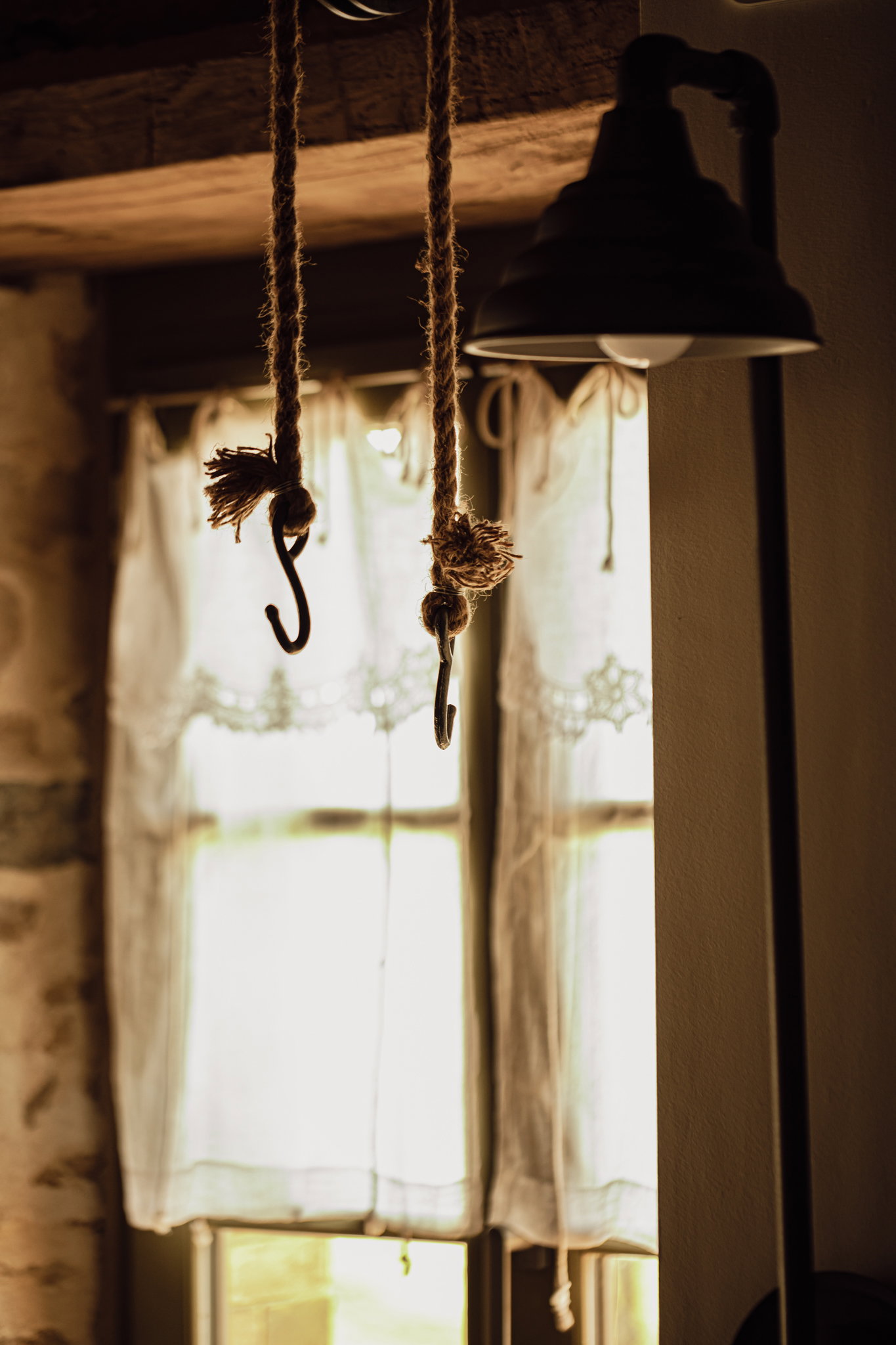 - image: 24