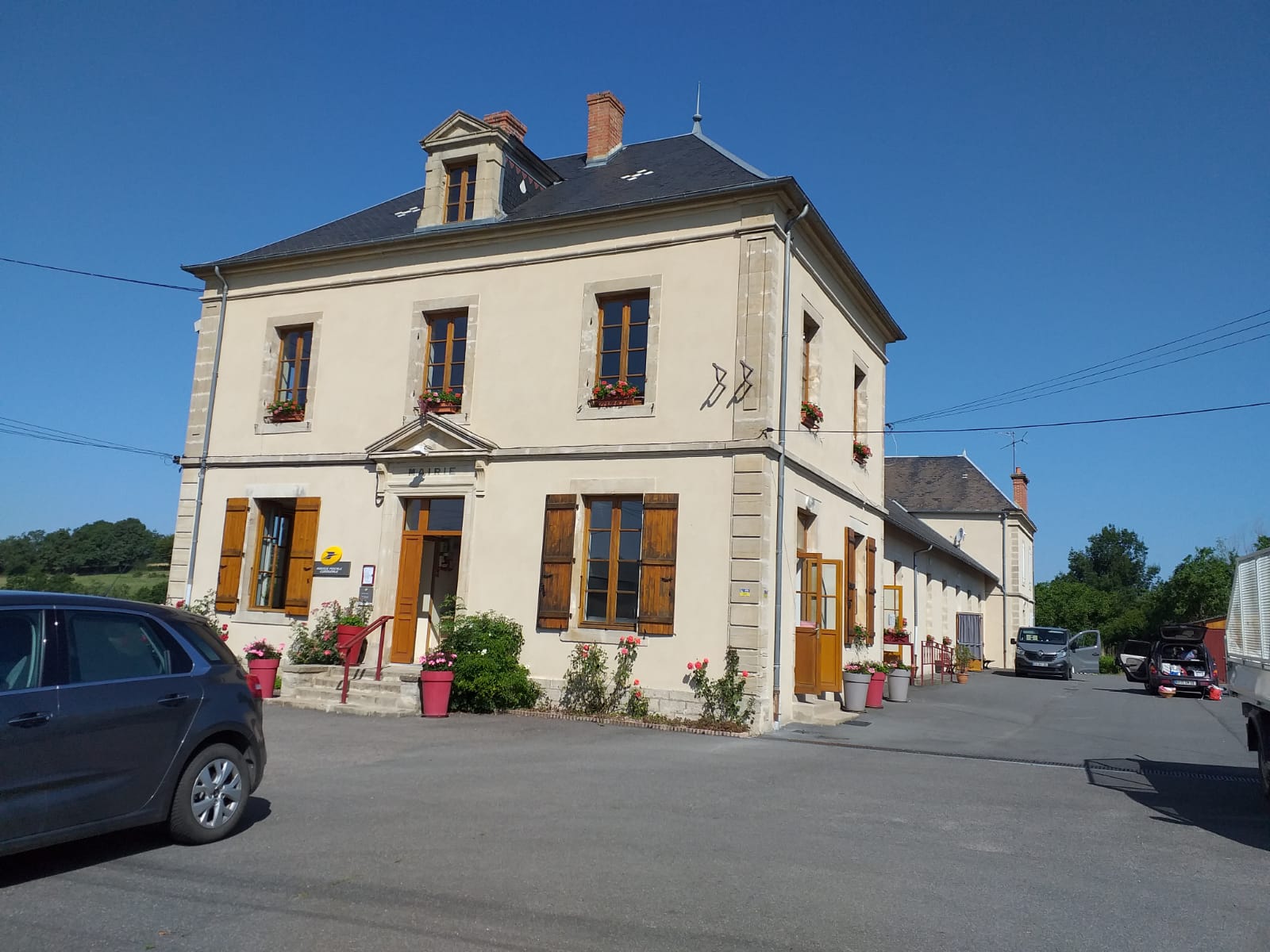 - image: 48