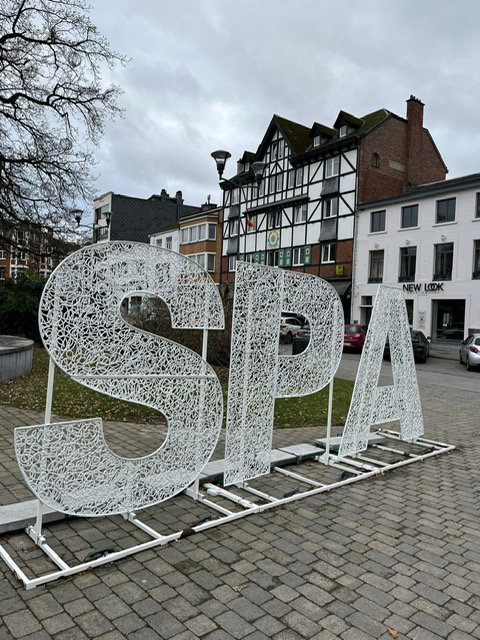 - image: 41