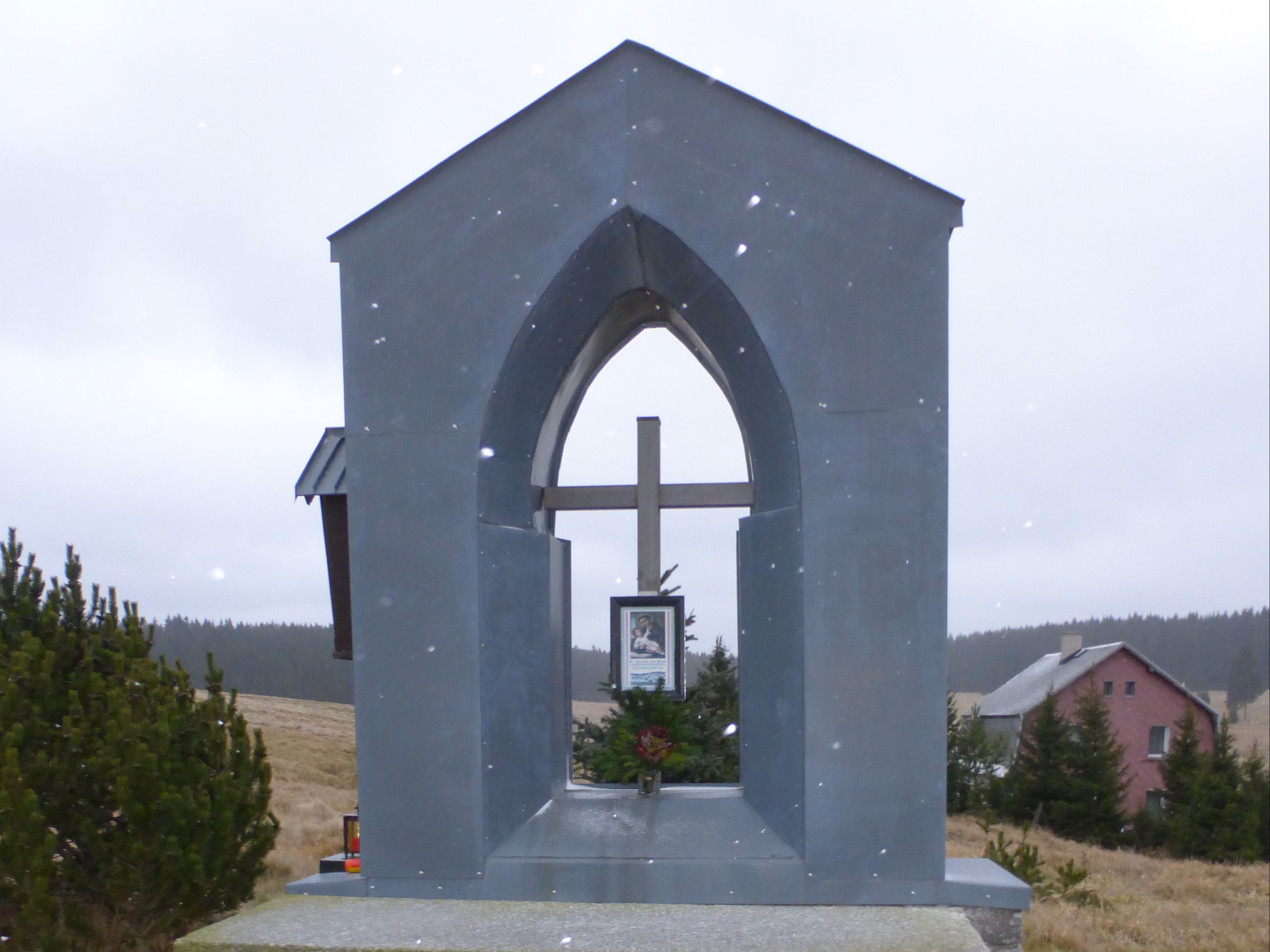- image: 20