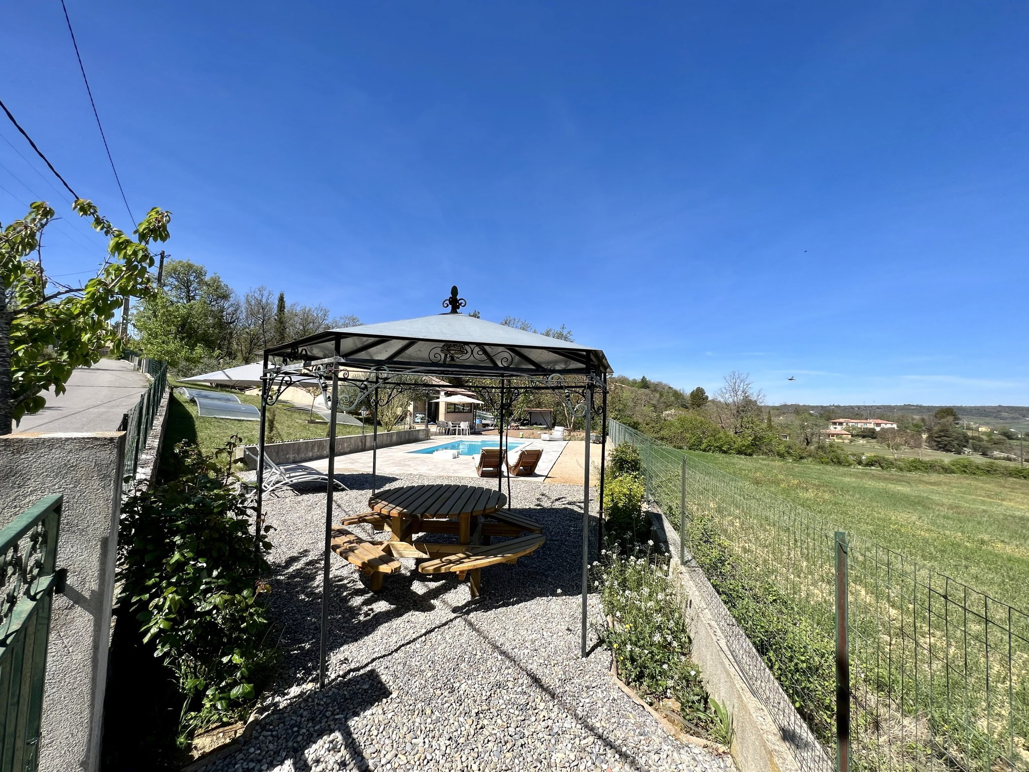 Naturhäuschen in Artignosc-sur-Verdon