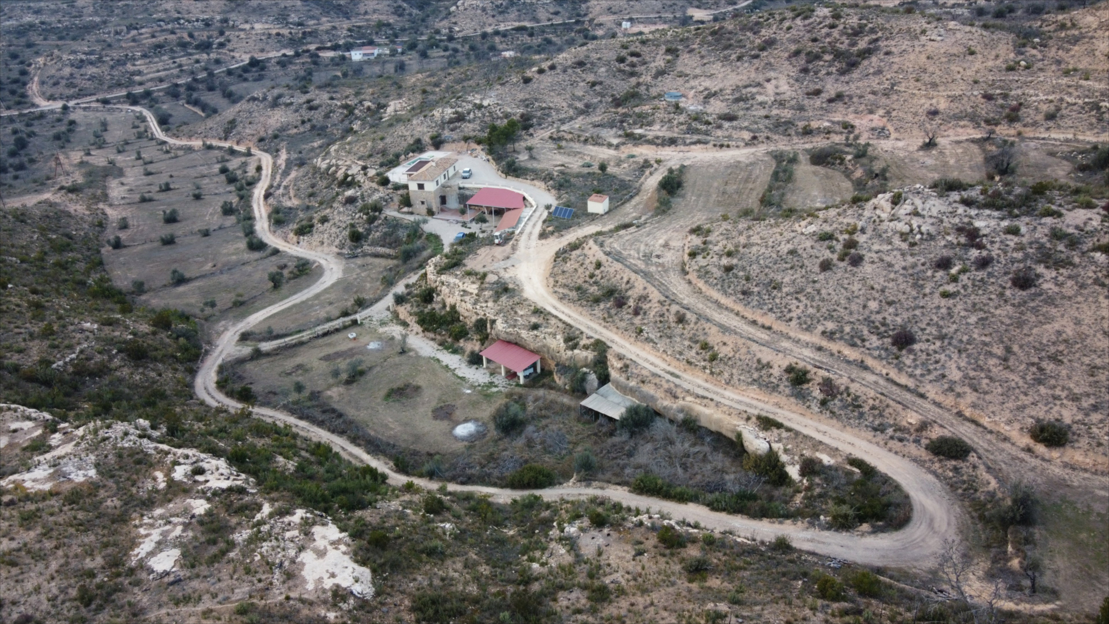 - image: 6