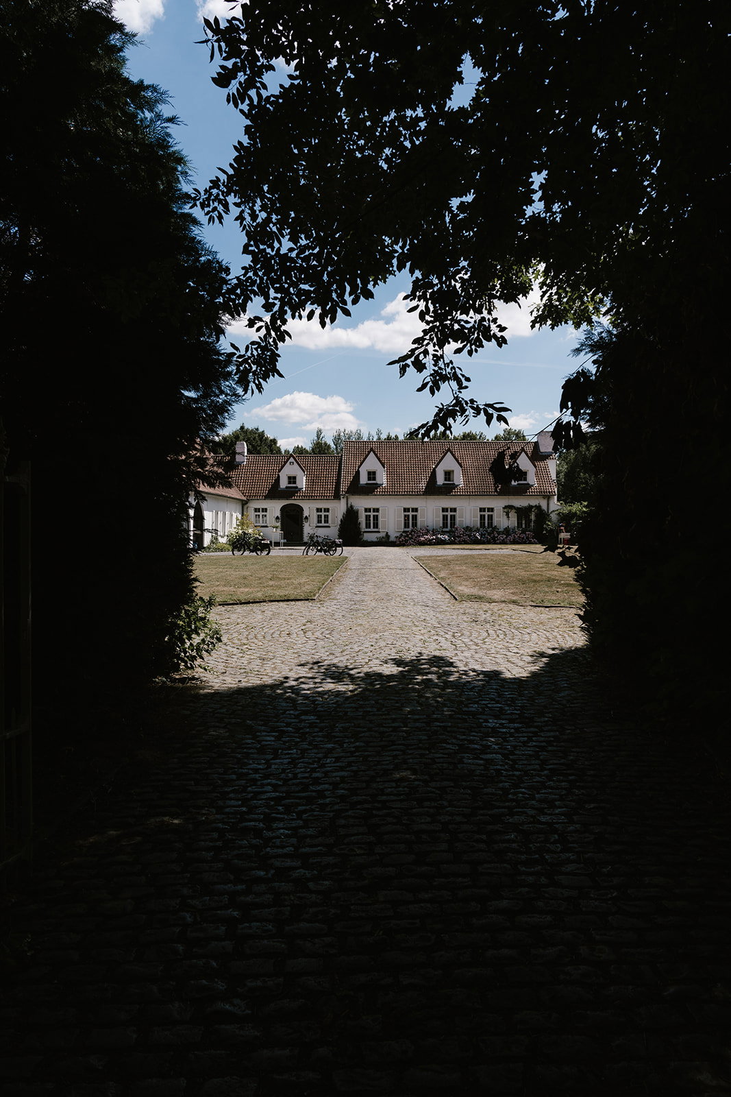 - image: 28
