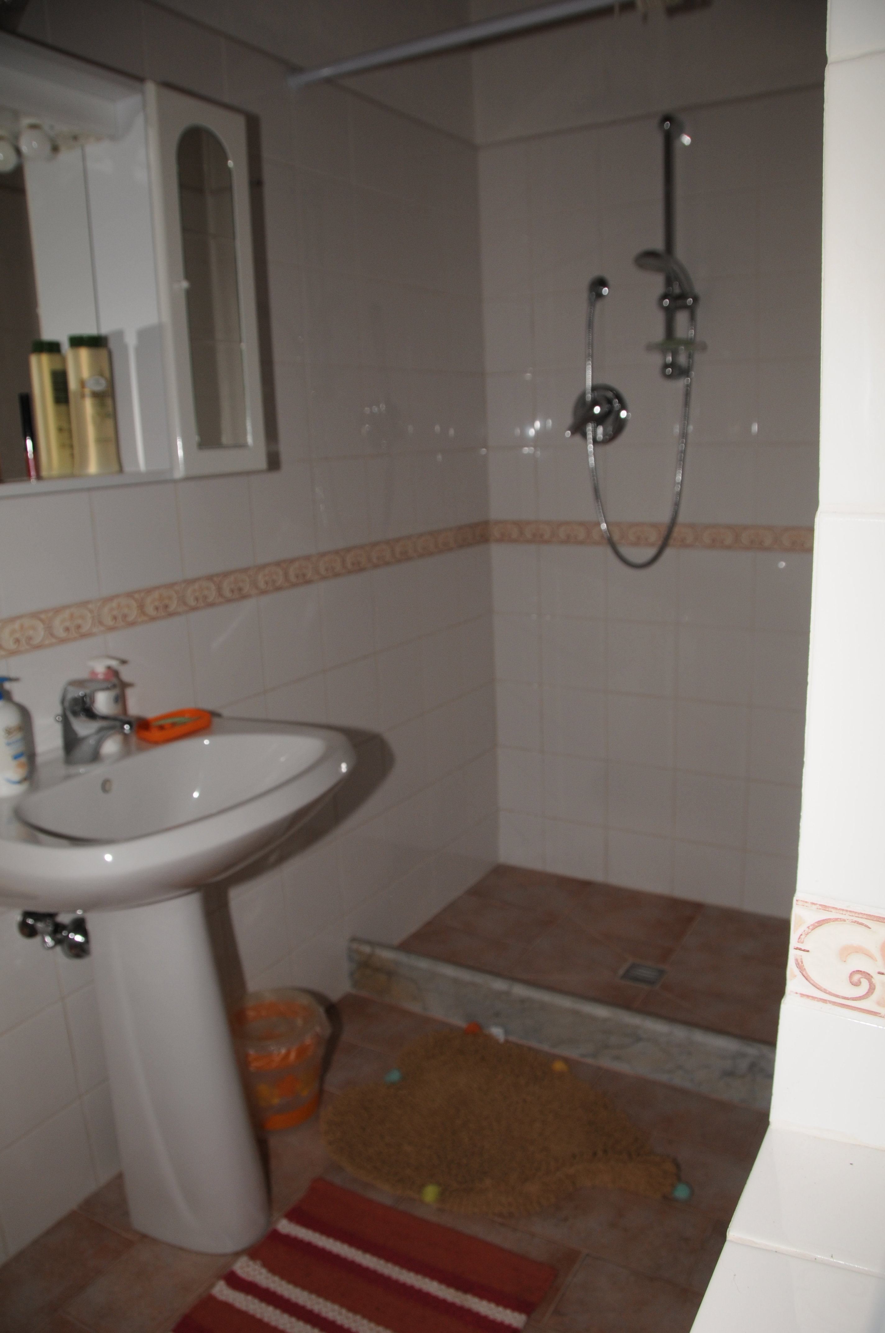- image: 11
