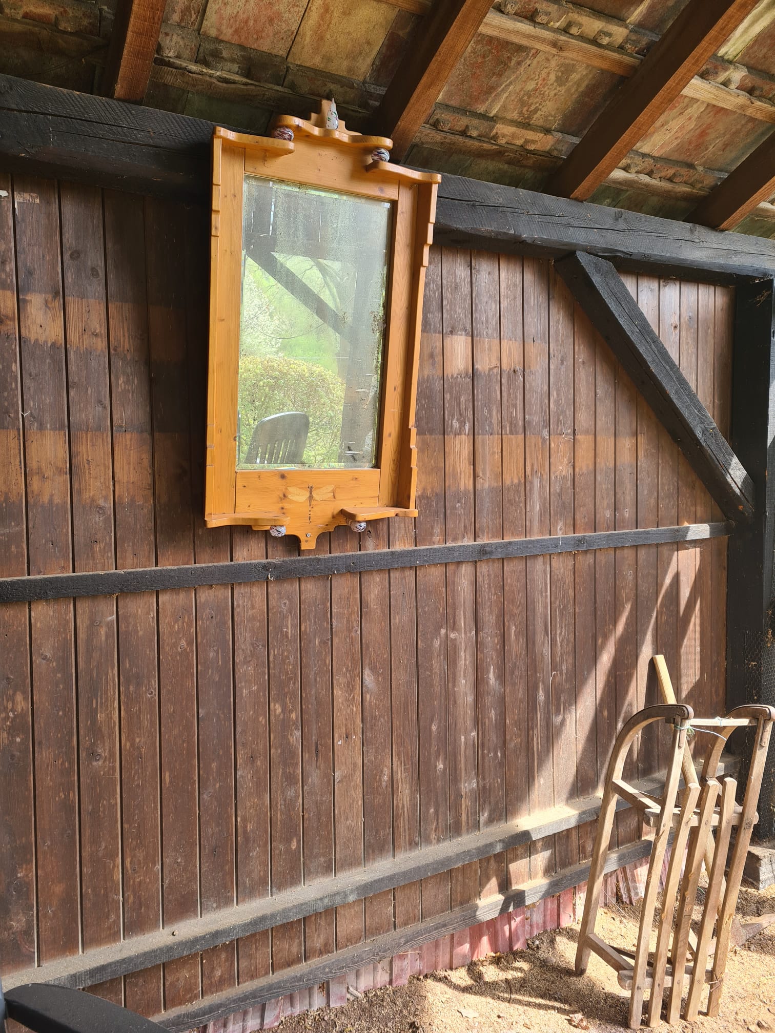- image: 11