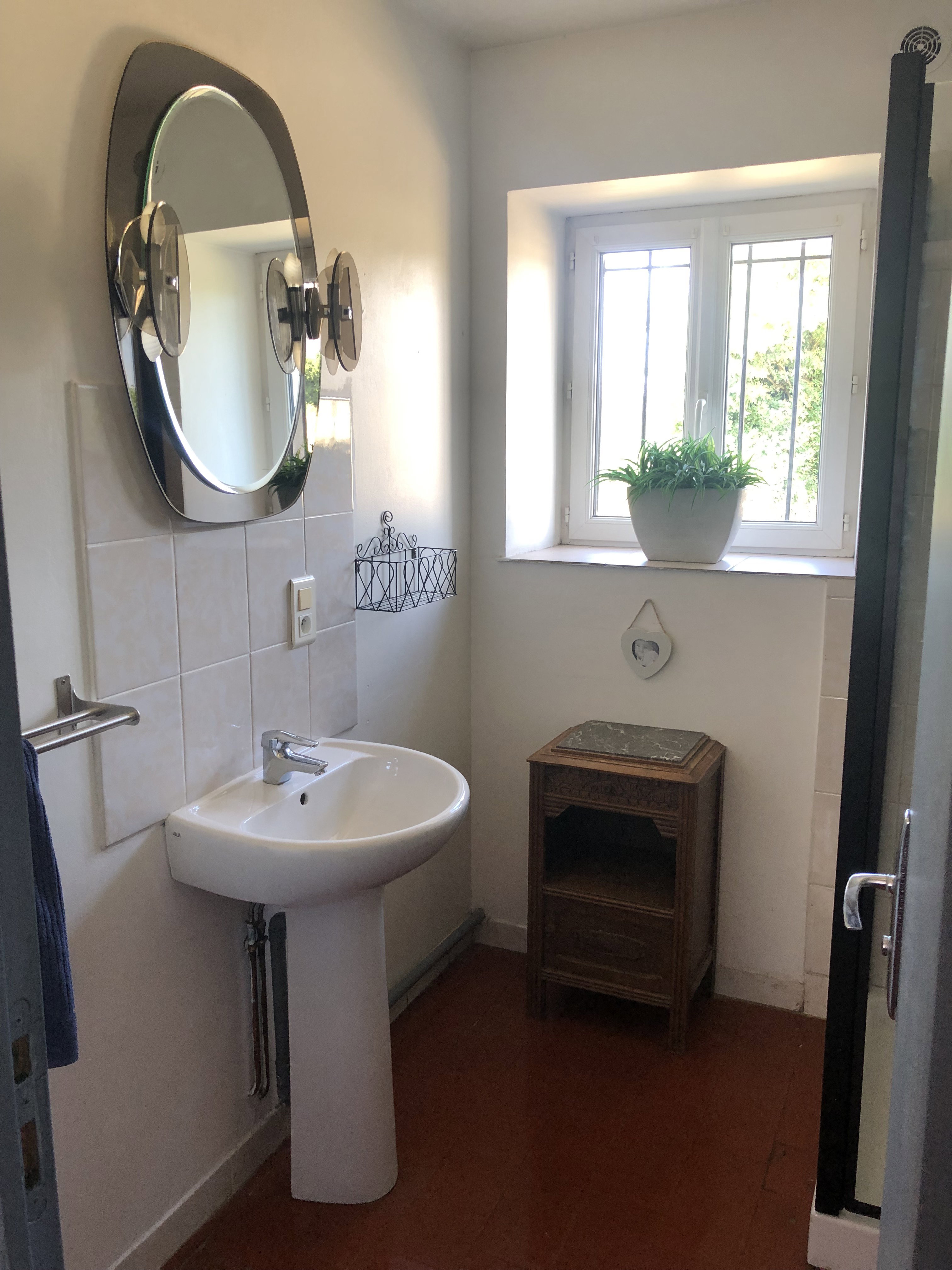 - image: 13