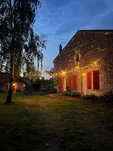 - image: 17