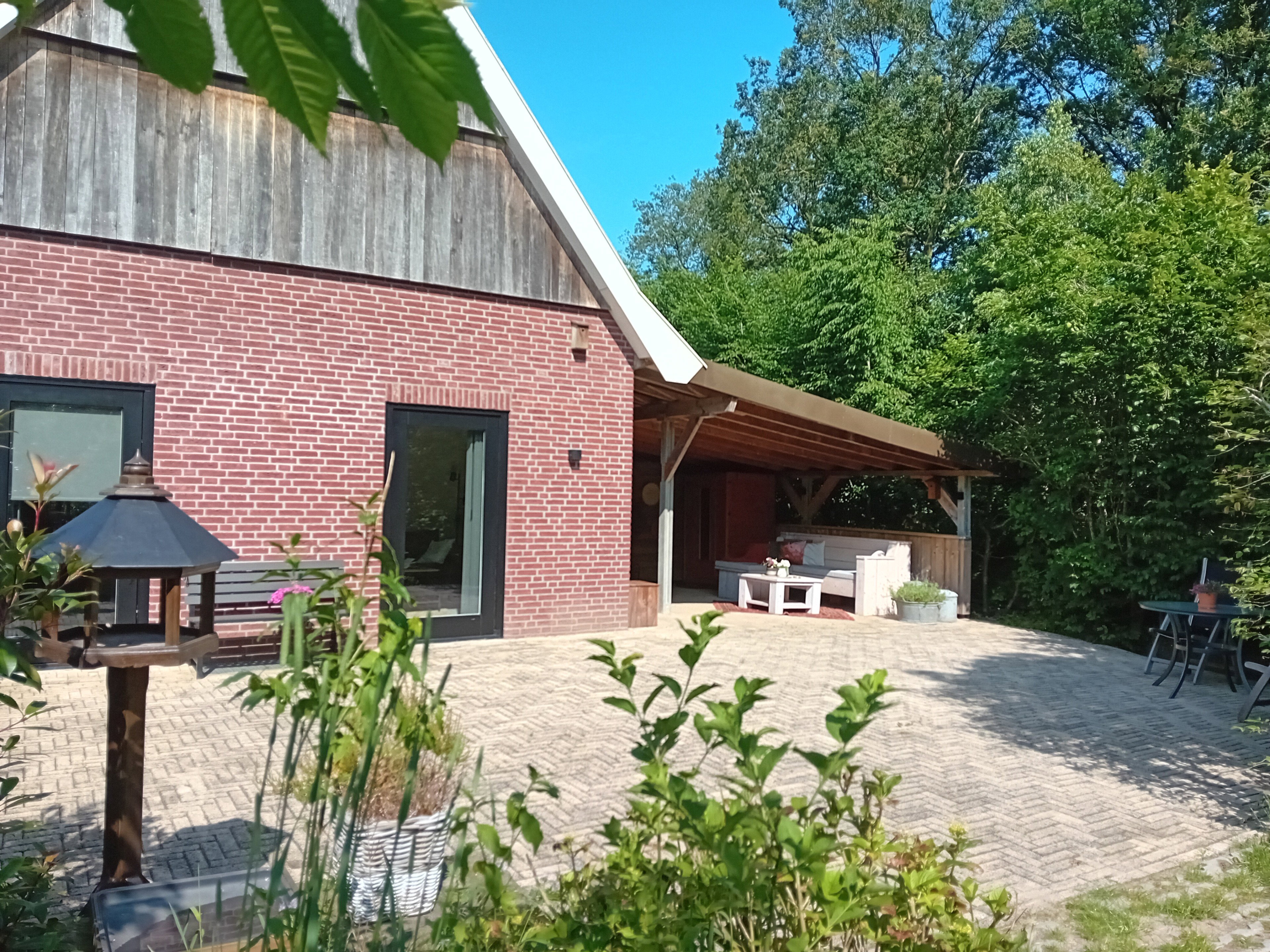 Naturhäuschen in de Lutte