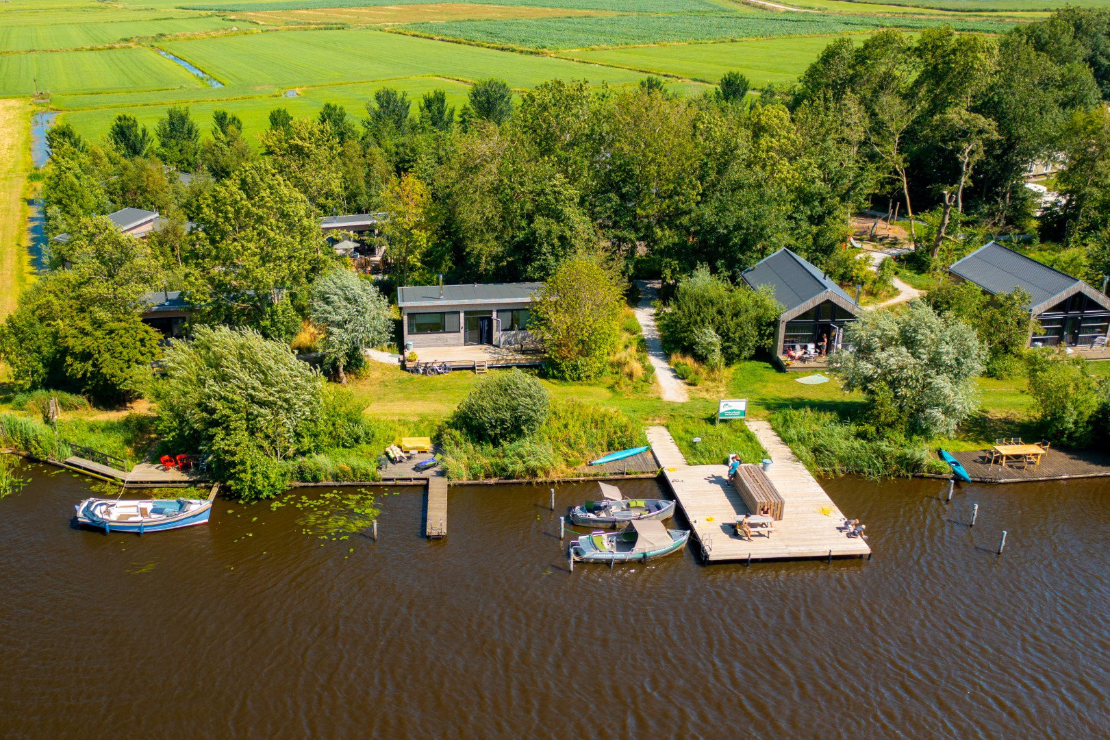 Maison nature à Nes (gem. Heerenveen)
