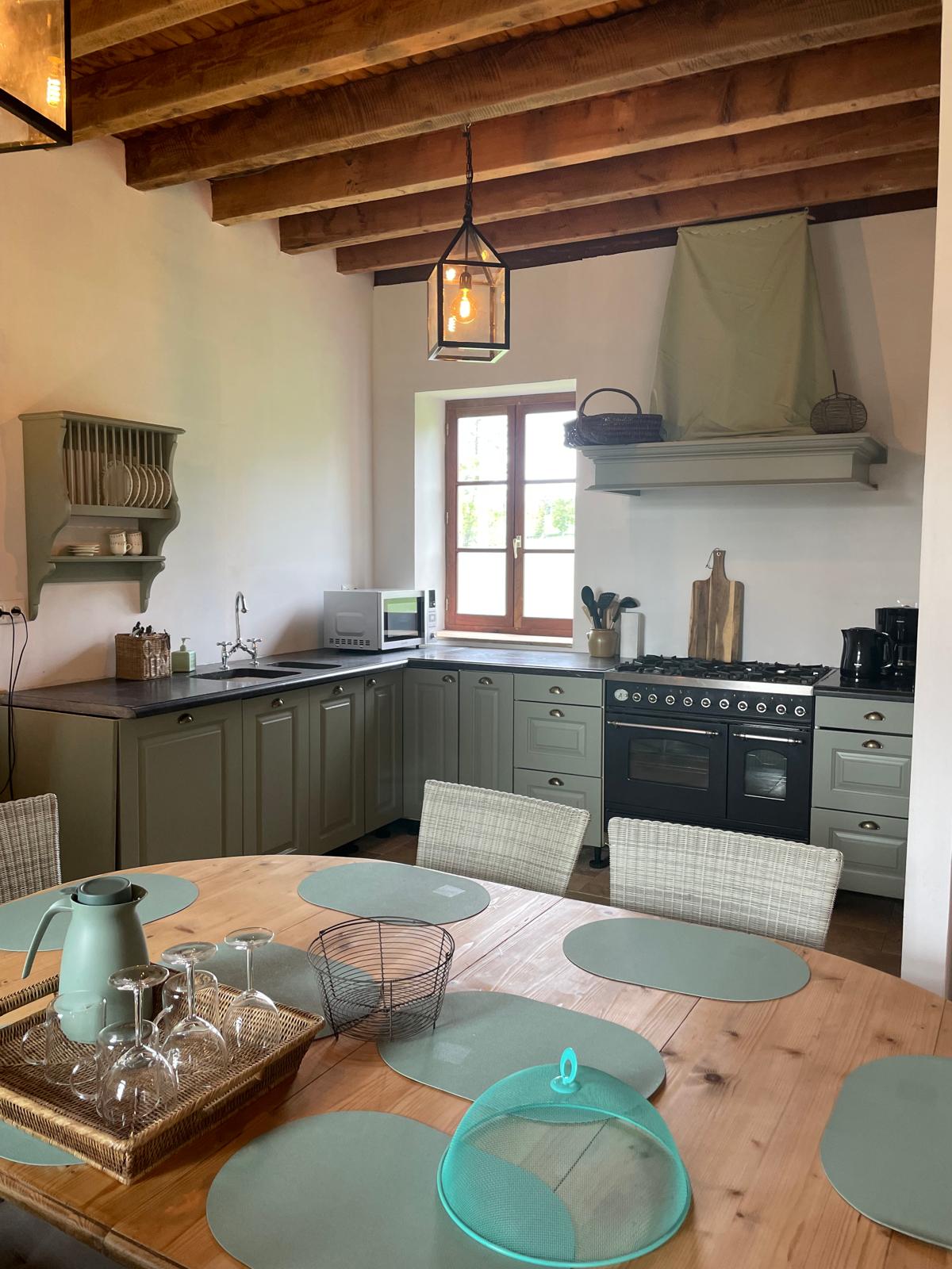 Casa nella natura a Bourbon l'Archambault