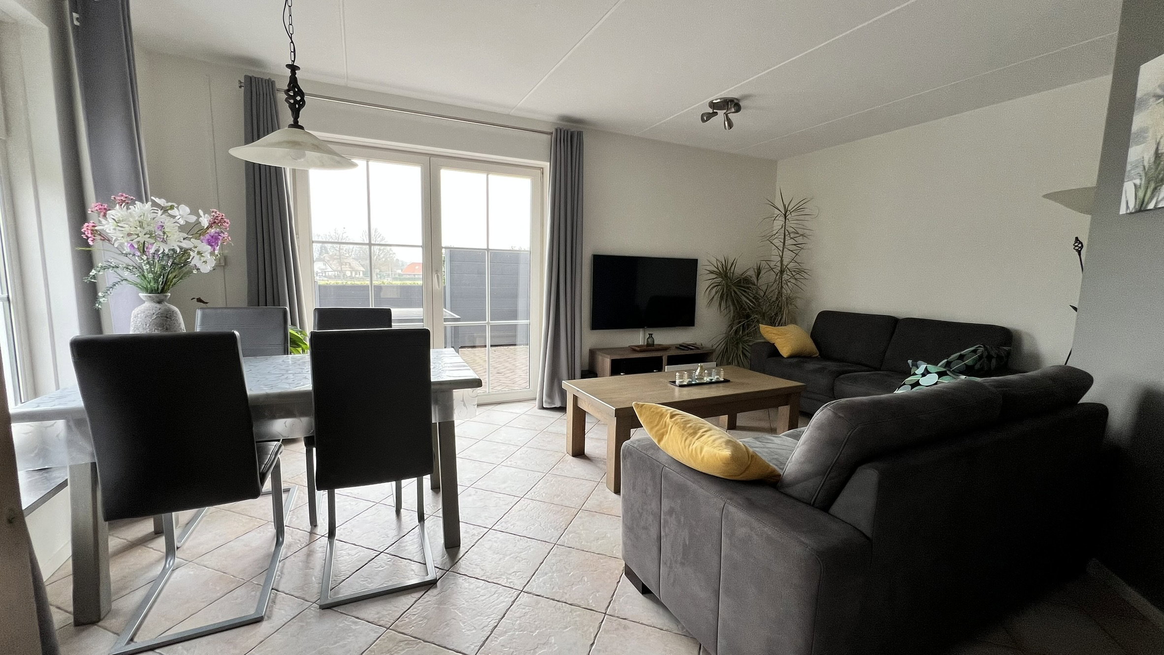 Casa nella natura a Stokkum