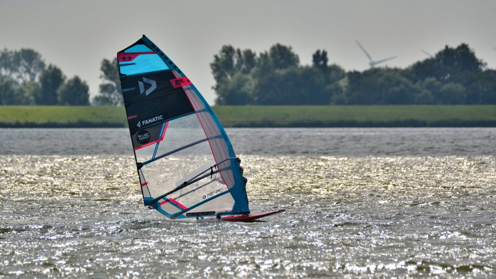 - image: 23