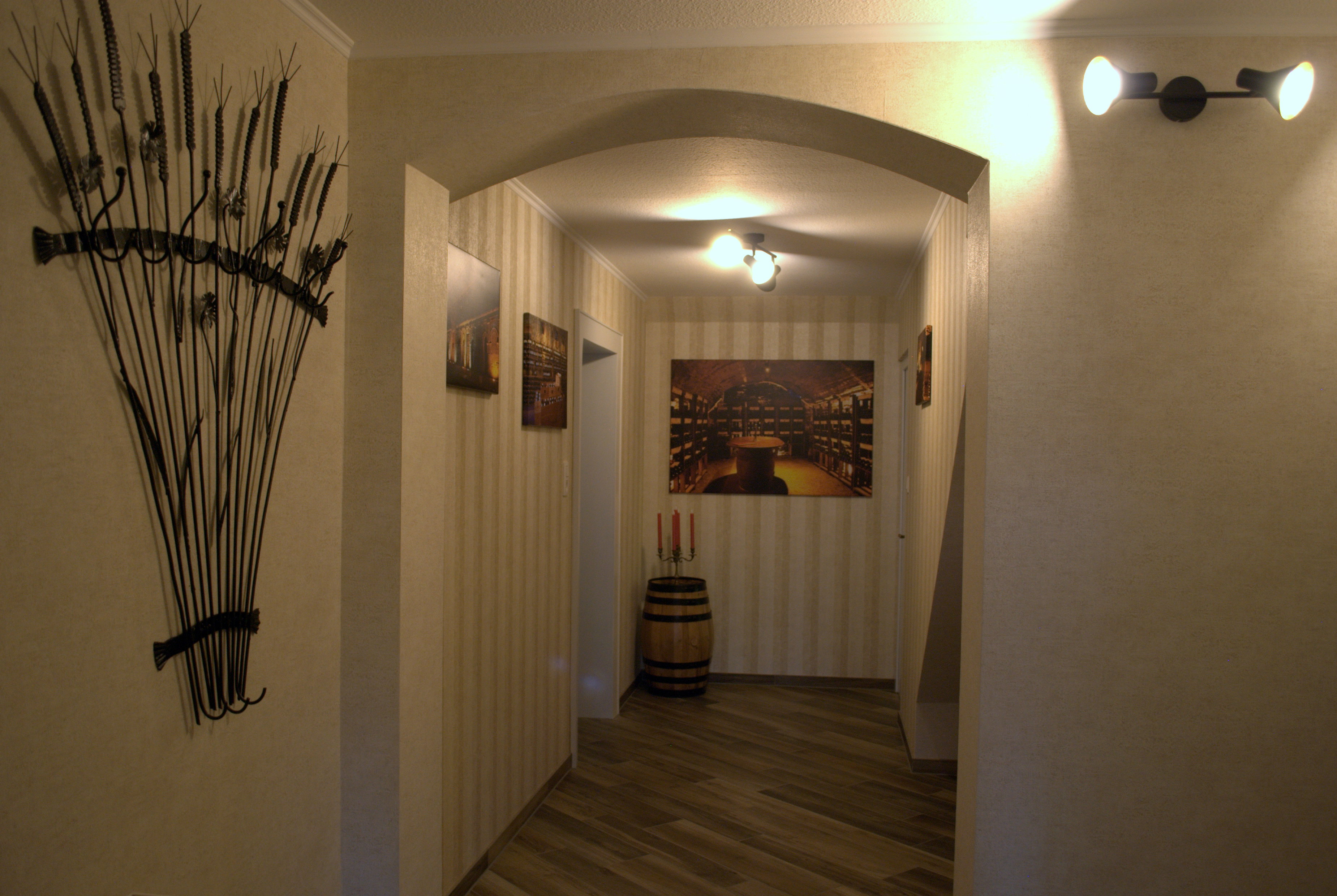 - image: 12