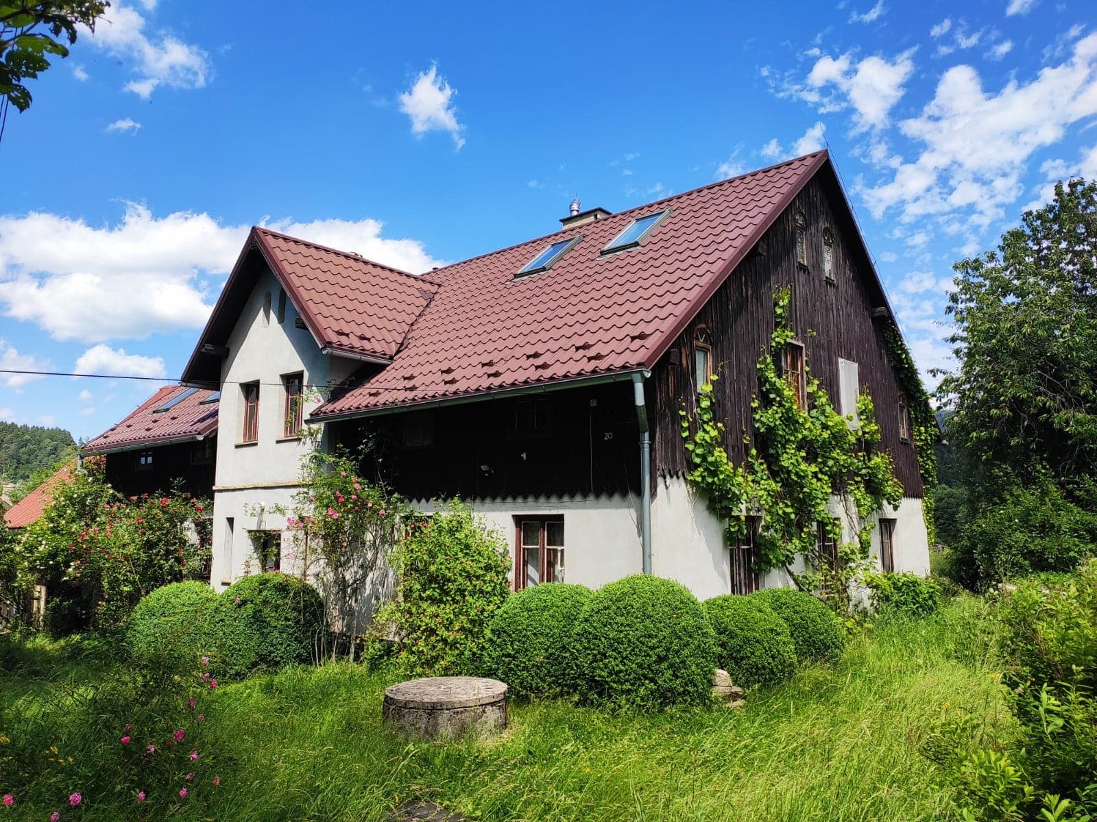 Naturhäuschen in Marianówka