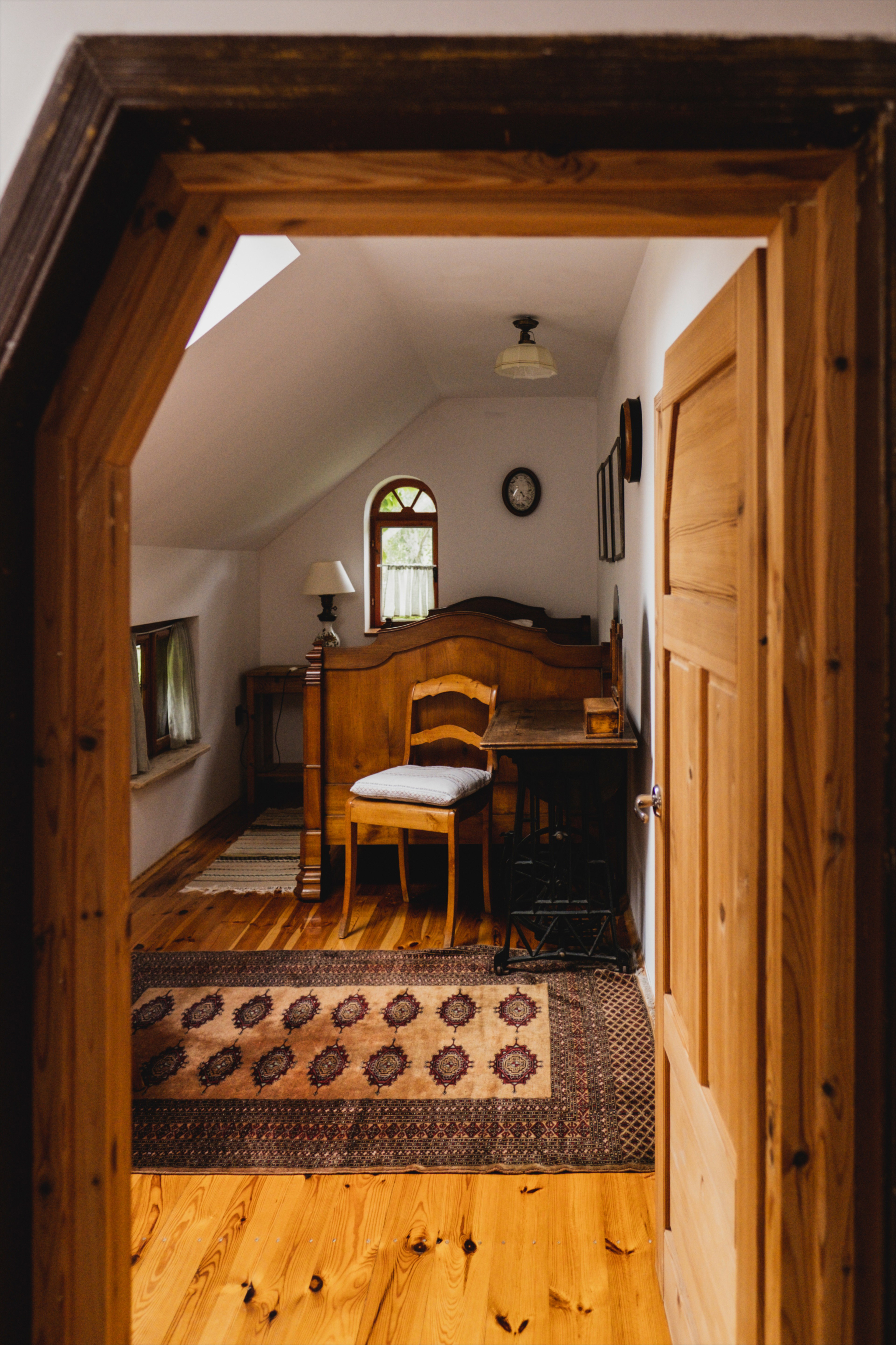 - image: 17