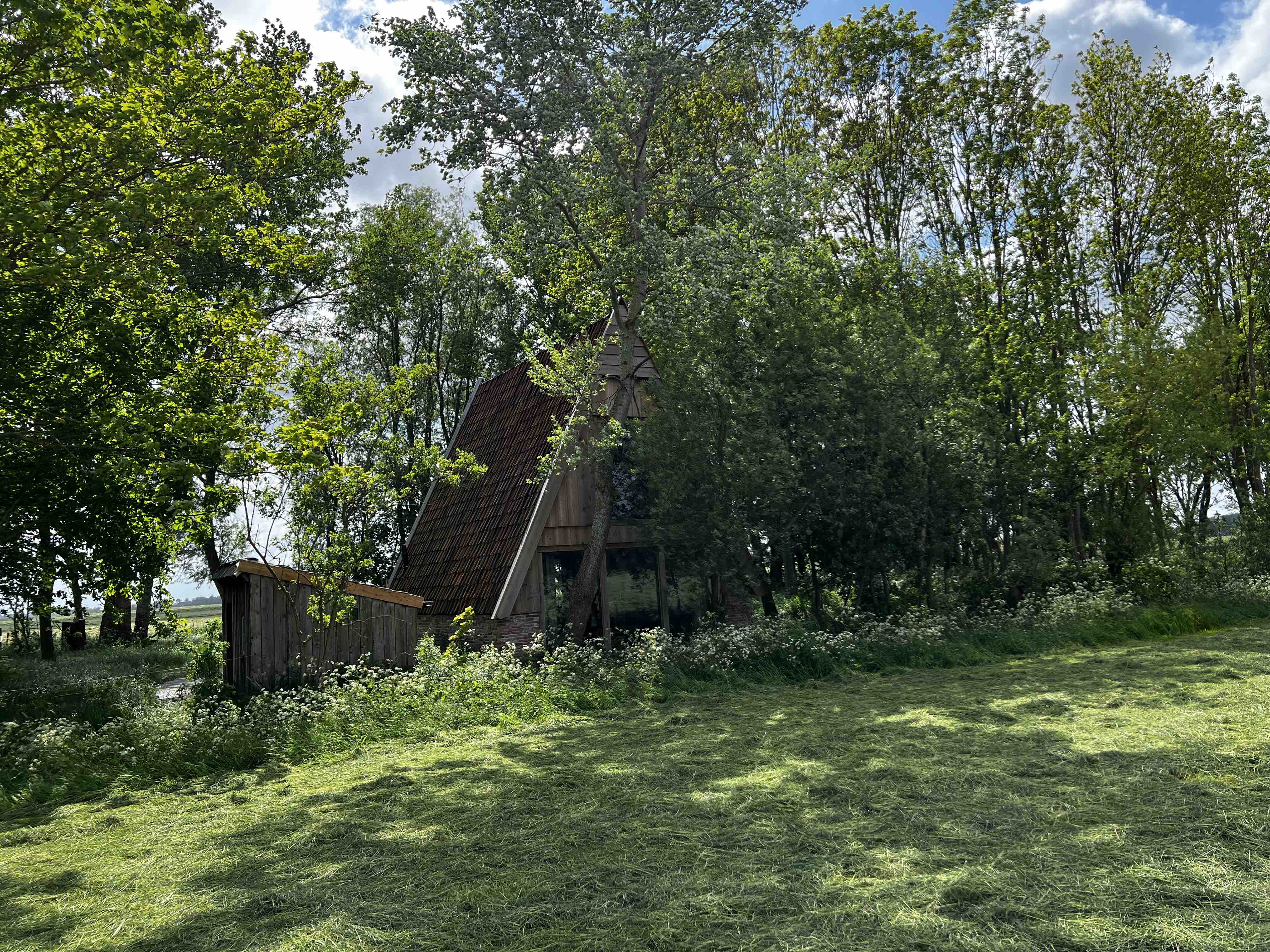 Naturhäuschen in Tinallinge