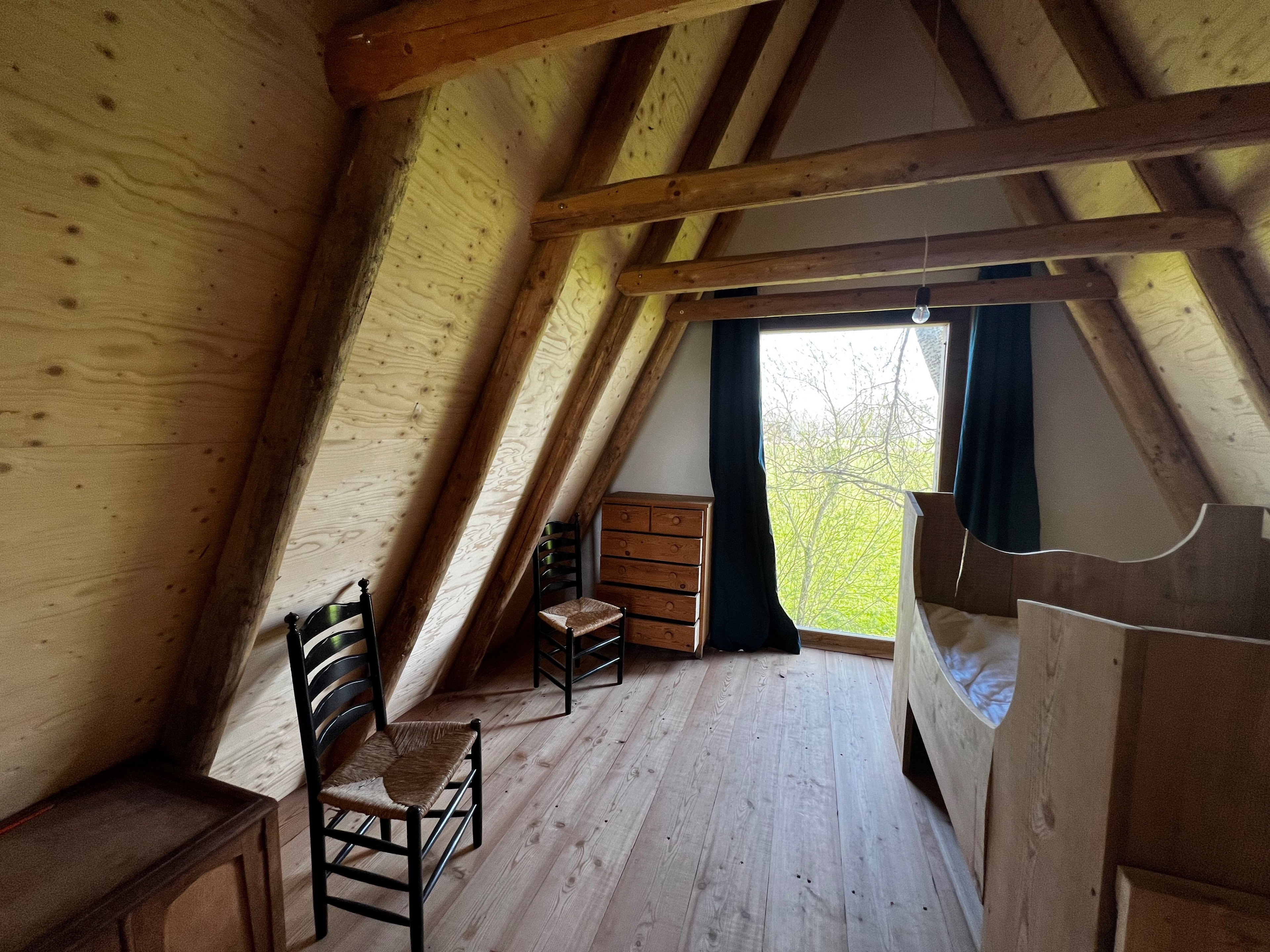 Naturhäuschen in Tinallinge