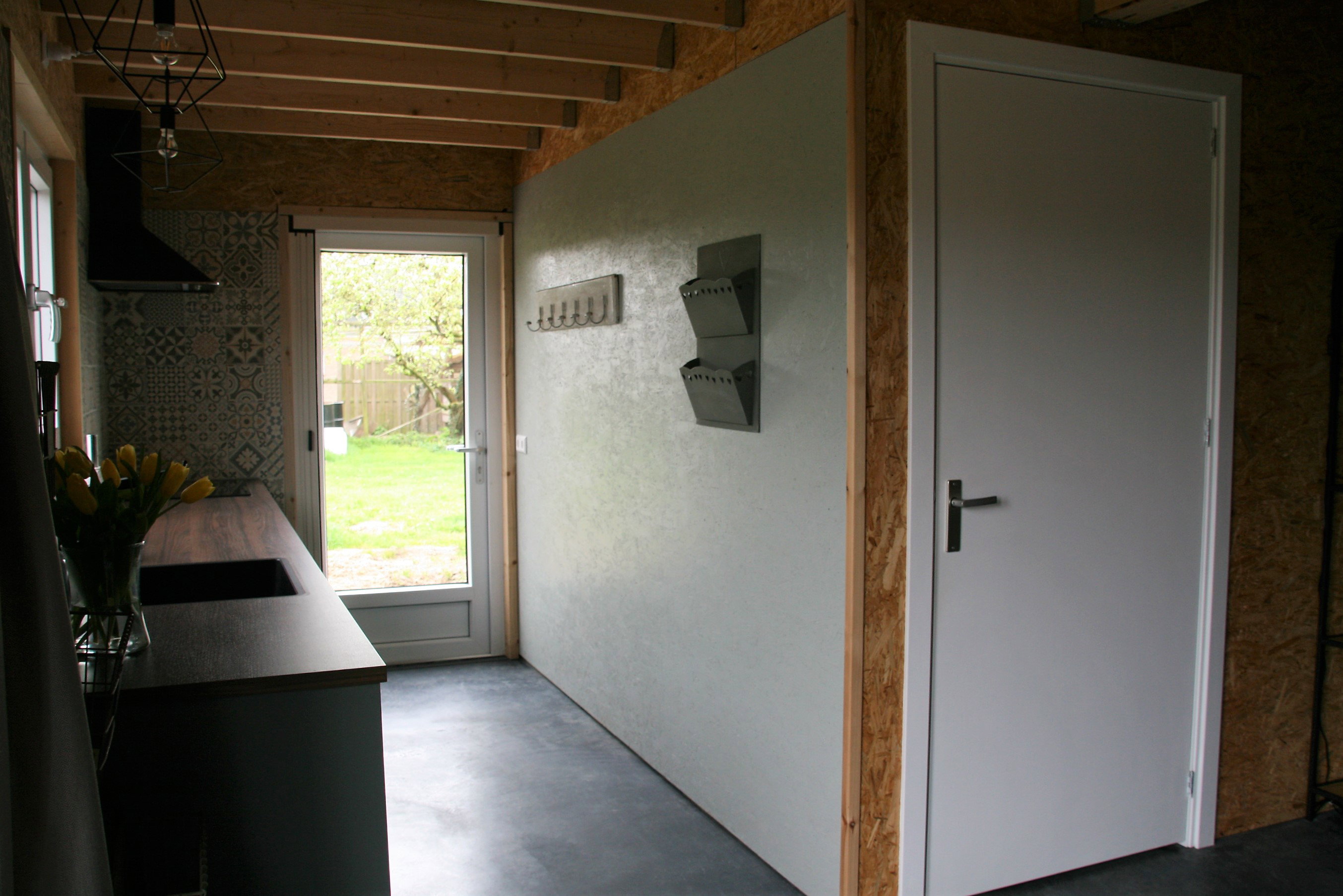 - image: 13