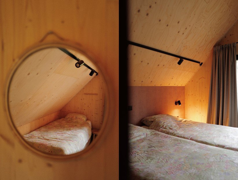- image: 11