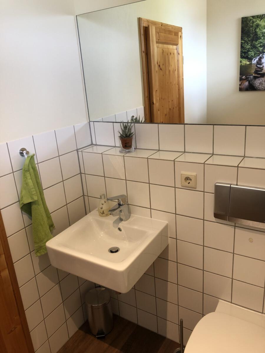 - image: 18