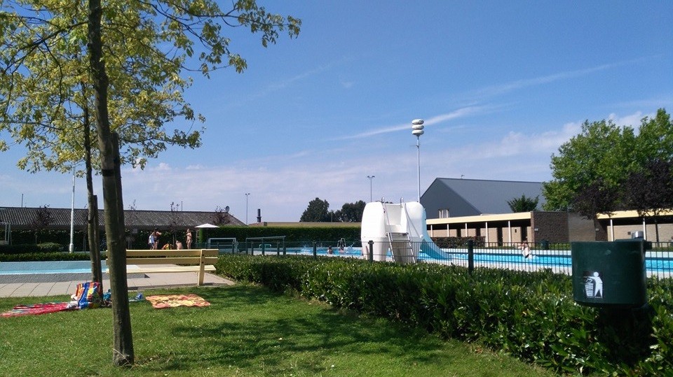 - image: 22