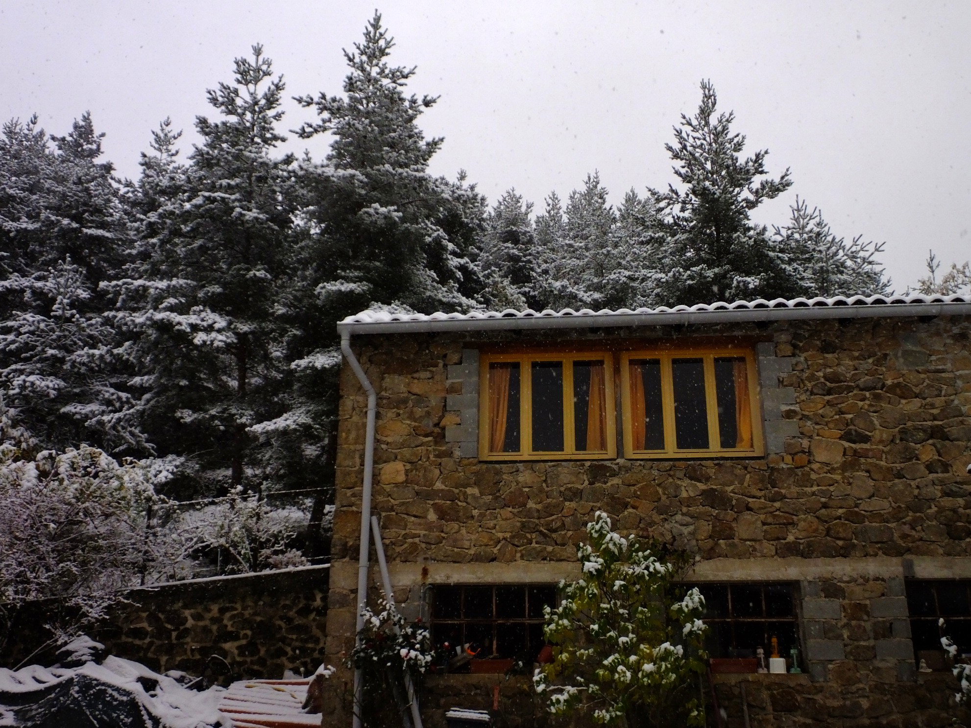 Casa nella natura a DESAIGNES