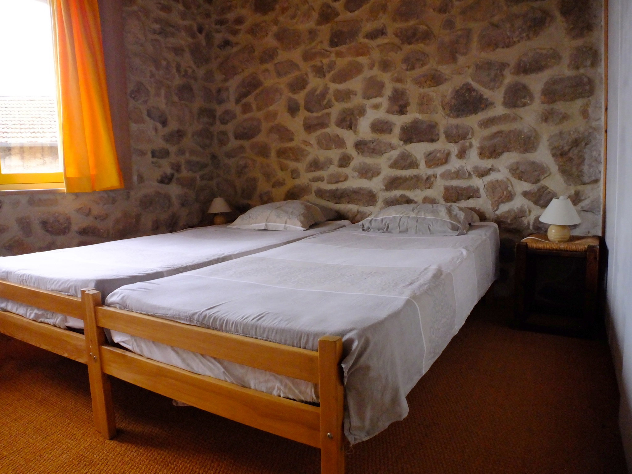 Casa nella natura a DESAIGNES