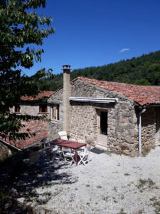 Casa nella natura a DESAIGNES