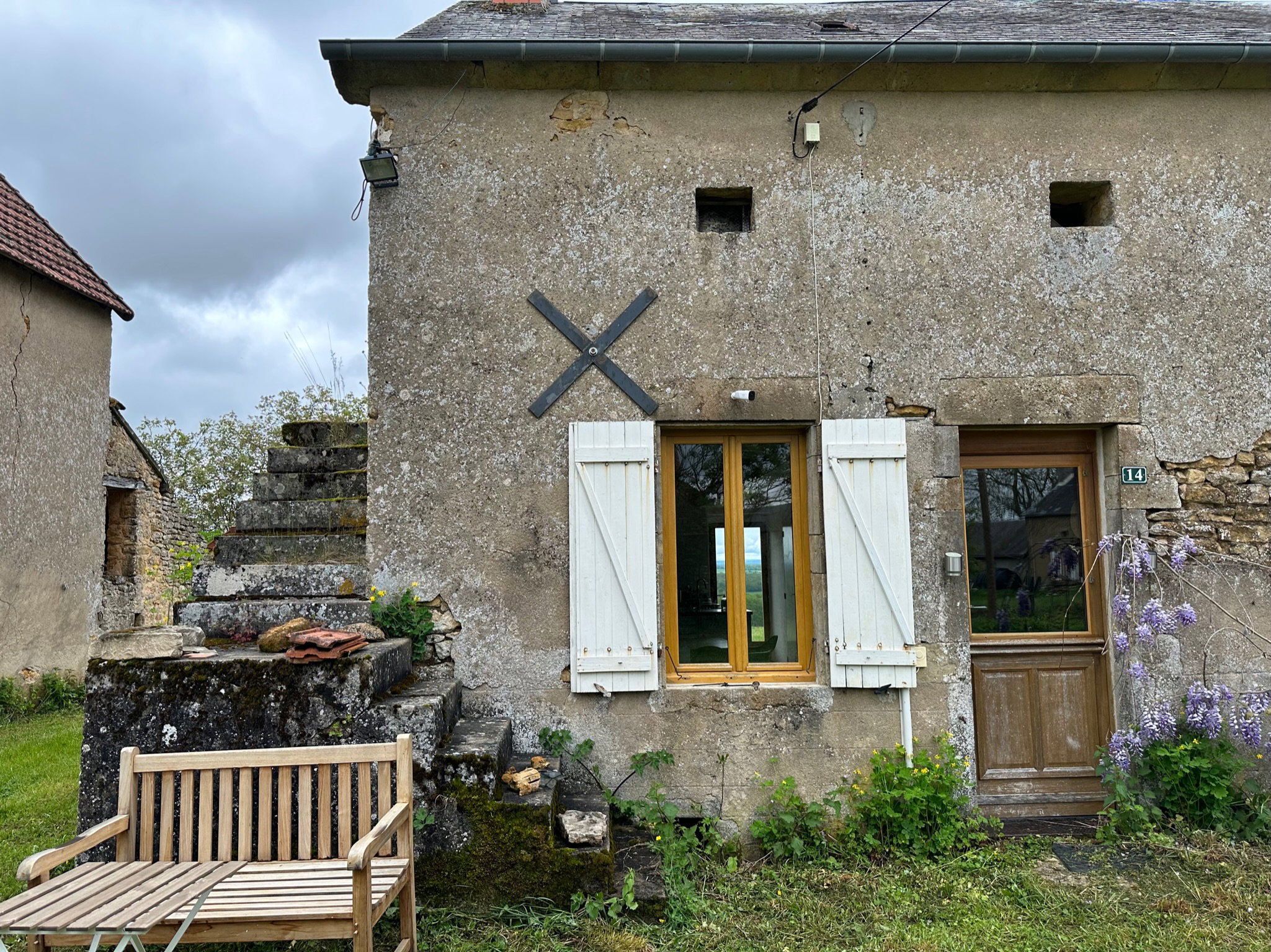 Maison nature à Crux-la-Ville