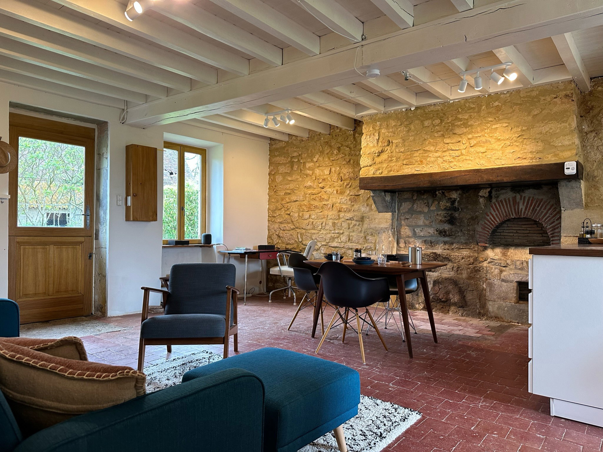 Maison nature à Crux-la-Ville