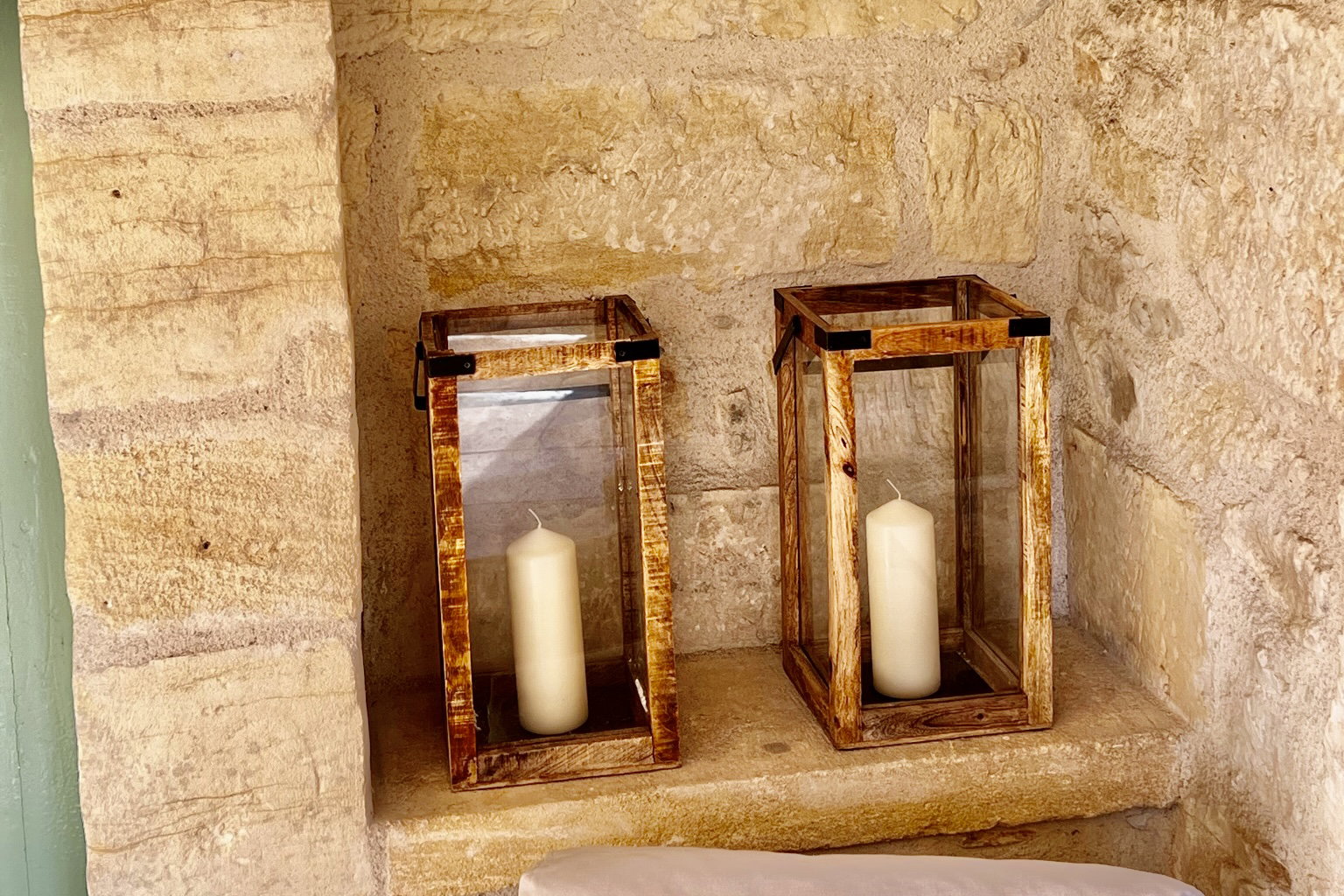 - image: 27