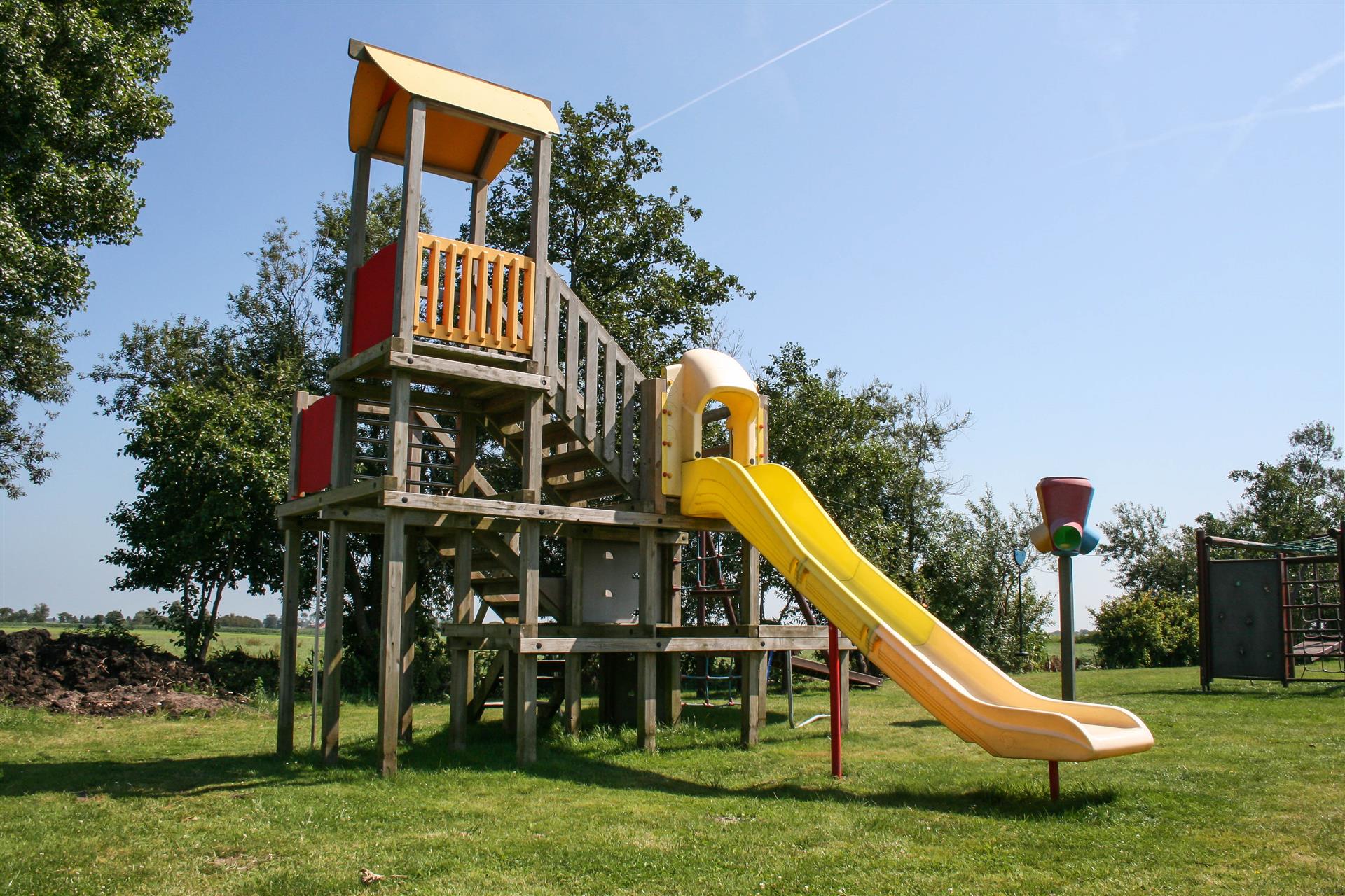 - image: 26