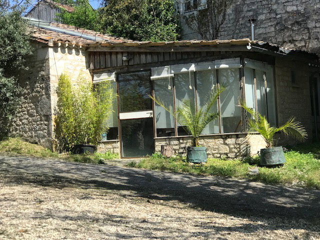 - image: 12